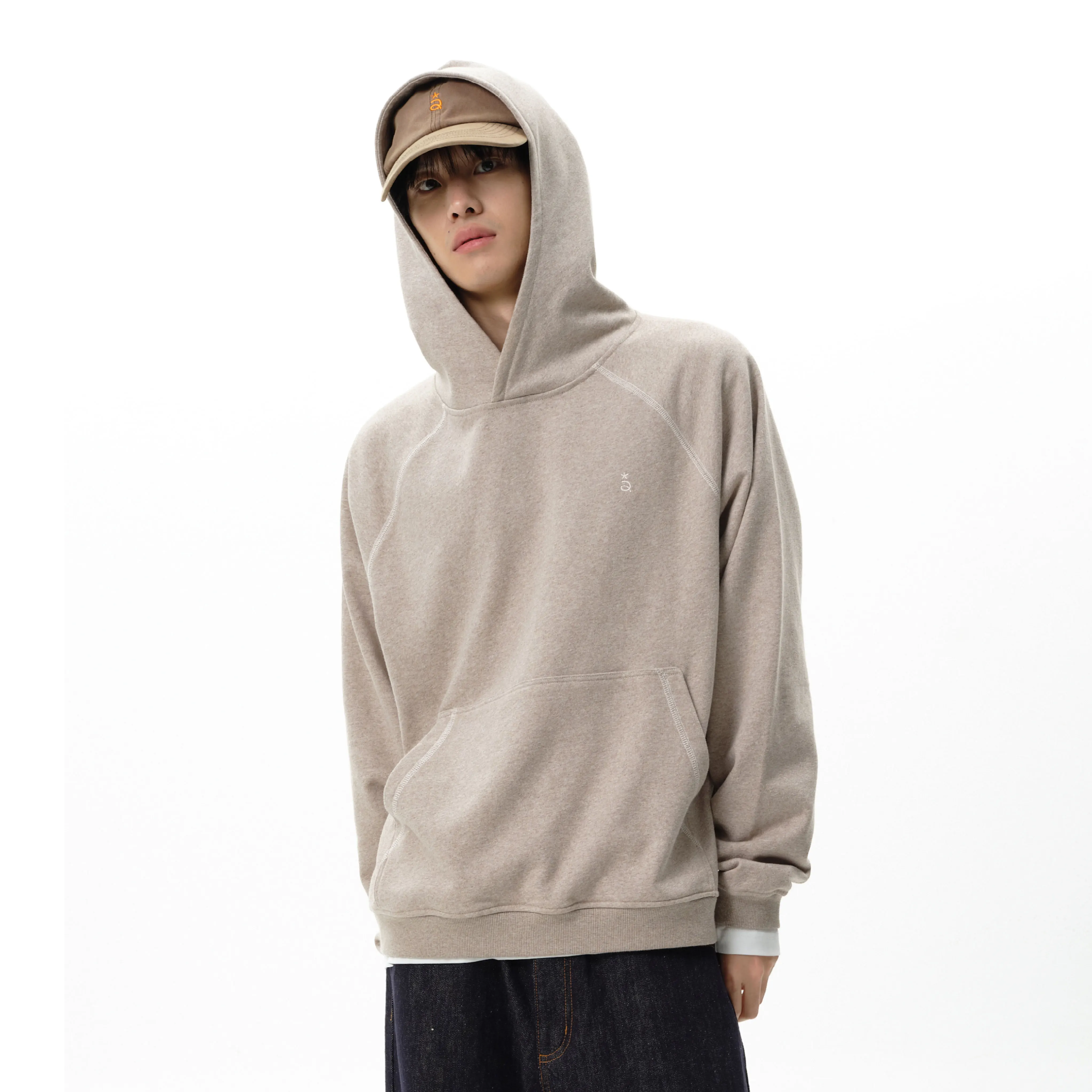 Basic Hooded Sweatshirt in Oatmeal