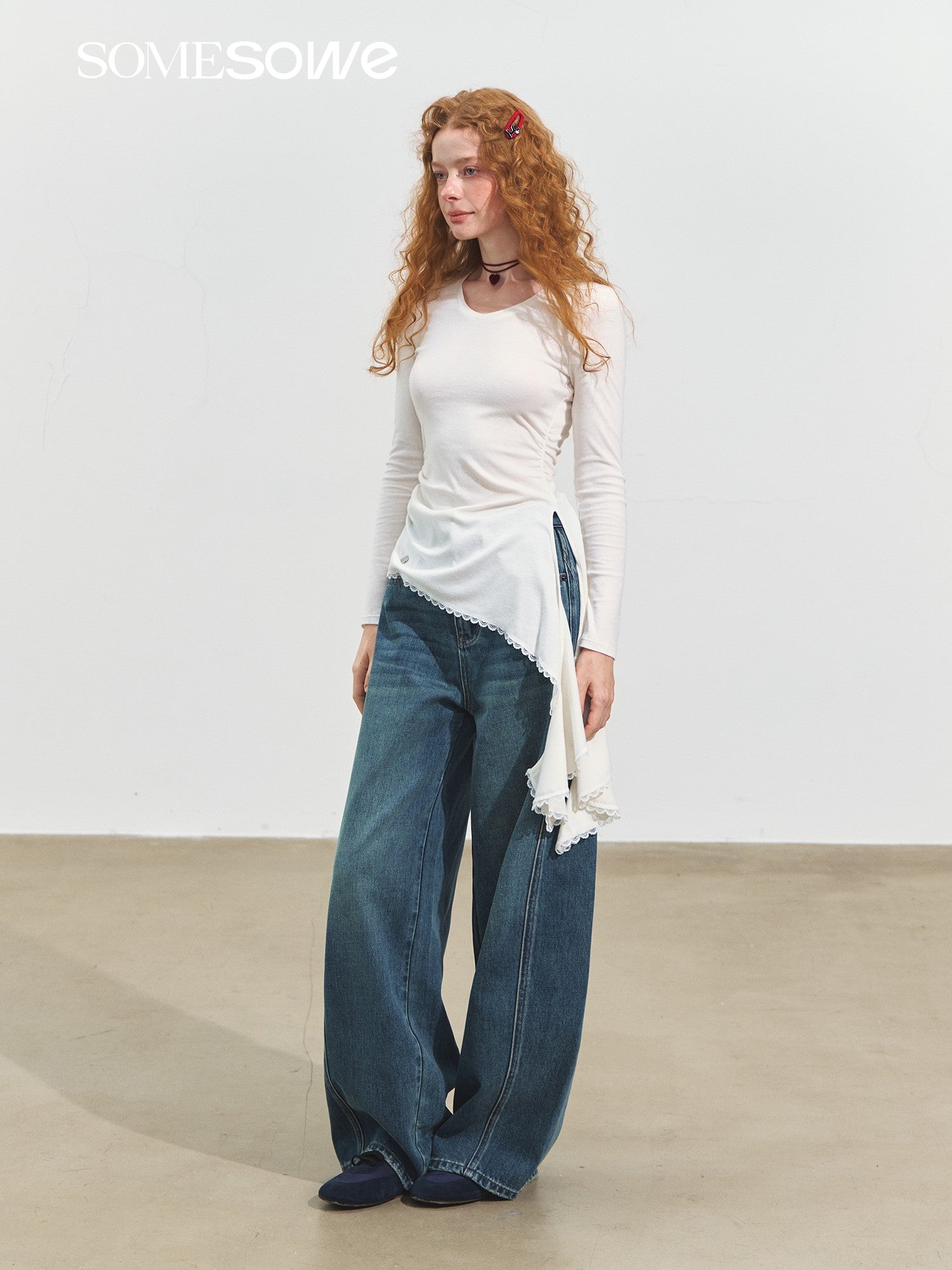 SOMESOWE 3D Split Wide - leg Crescent Jeans In Blue | MADAX