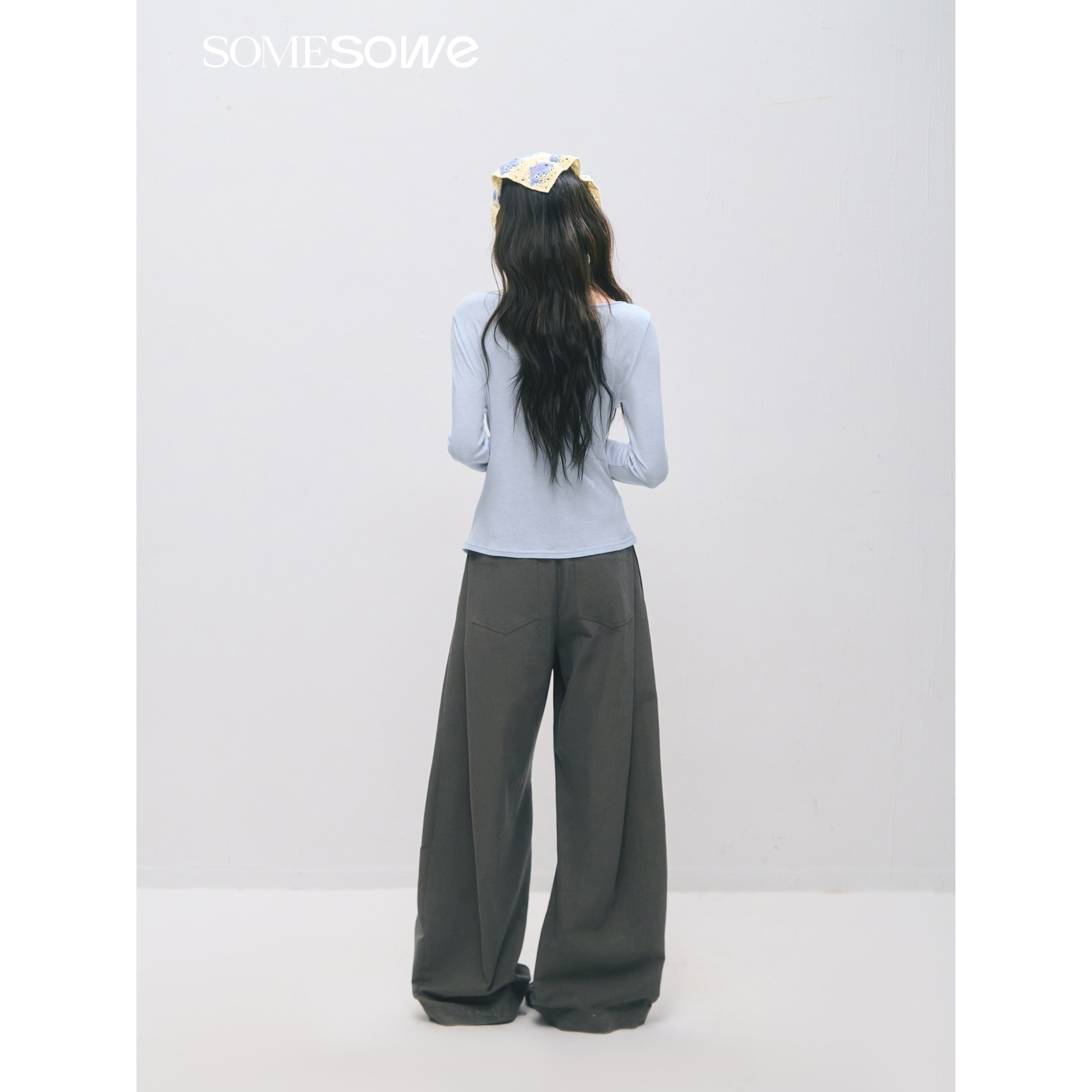 假两件荡领收腰长袖T恤  浅蓝色