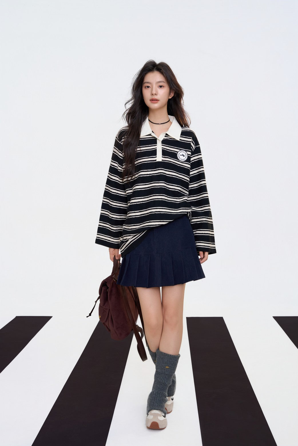 ストライプ柄ポロカラー 長袖 黒と白