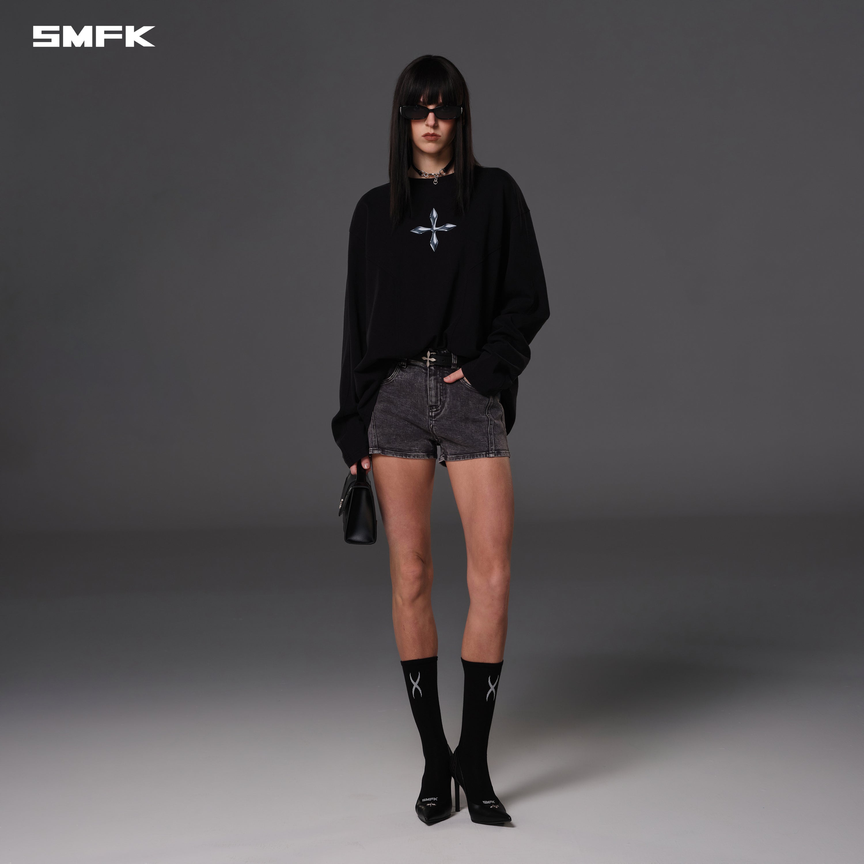 Future Reflection Pullover In Wild Black