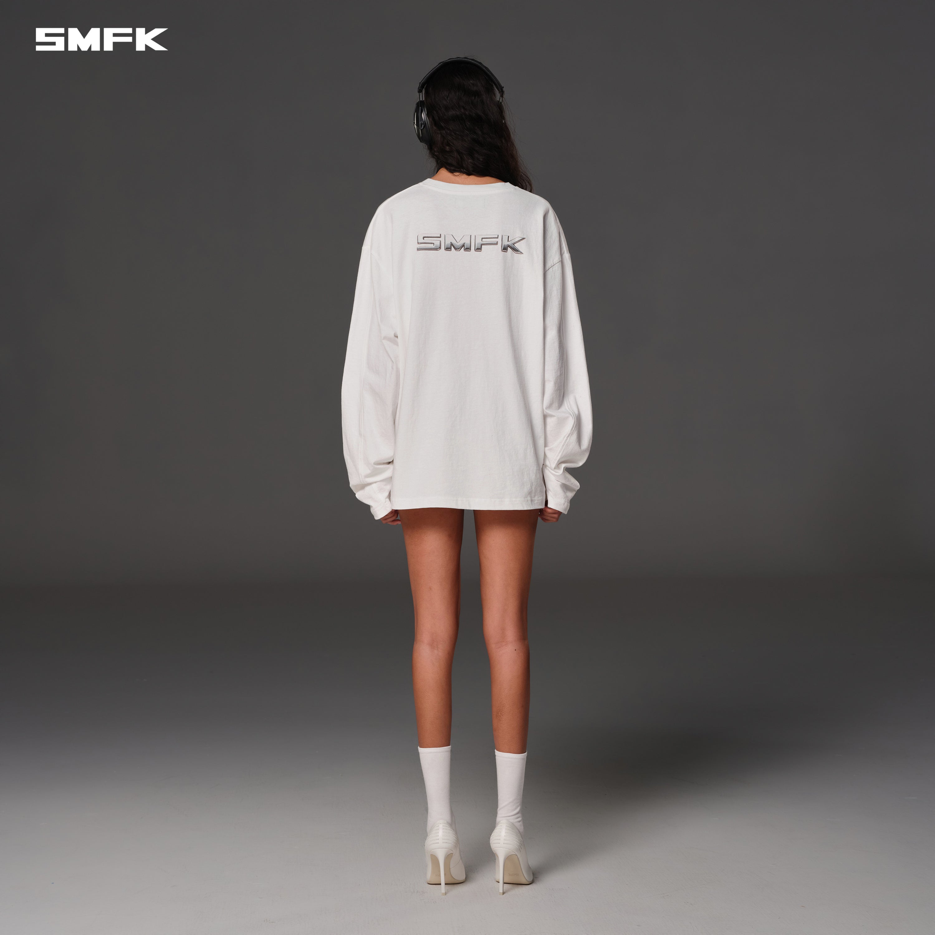 Future Reflection Pullover In Cloud White