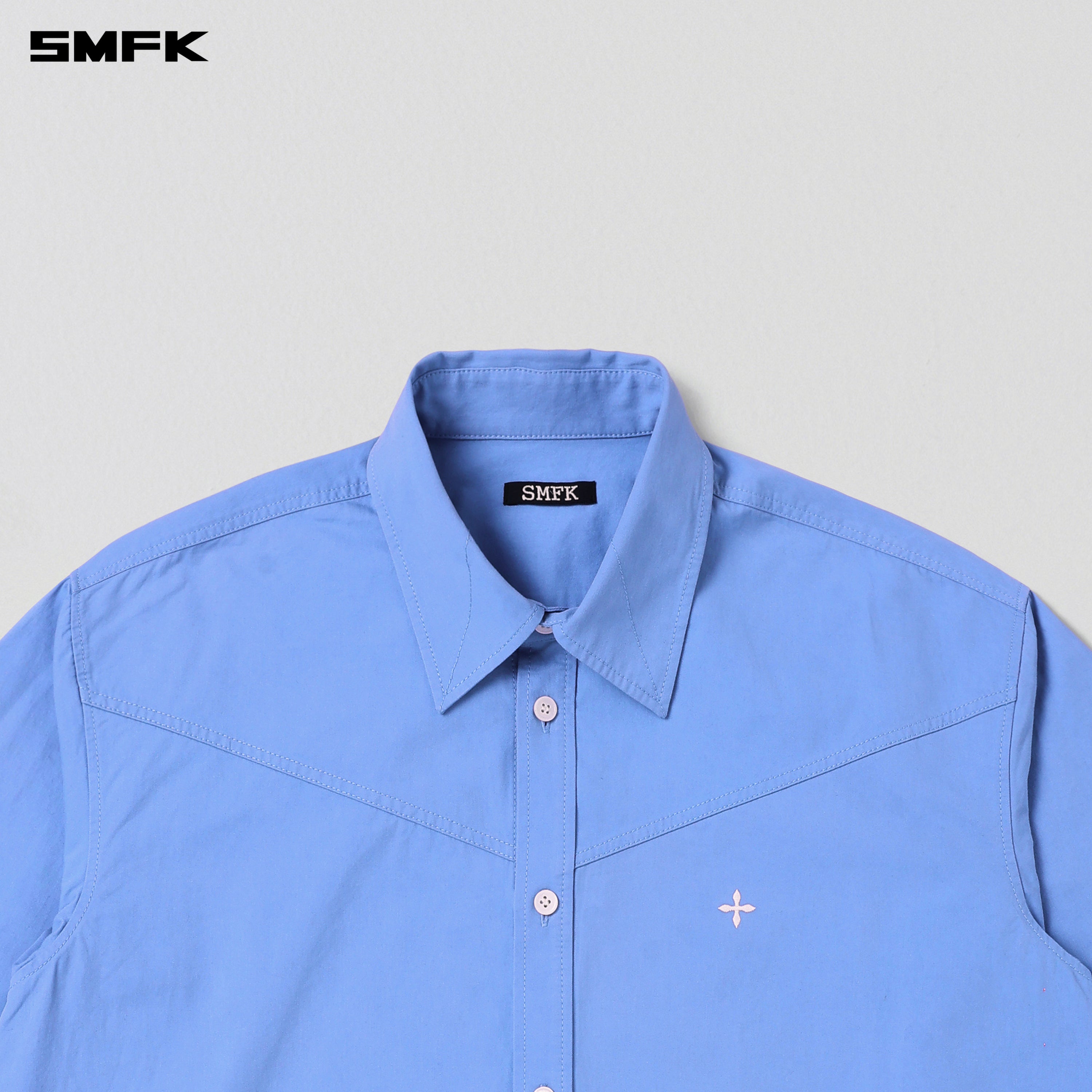 Compass Badge Cargo Shirt In Fantasy Blue