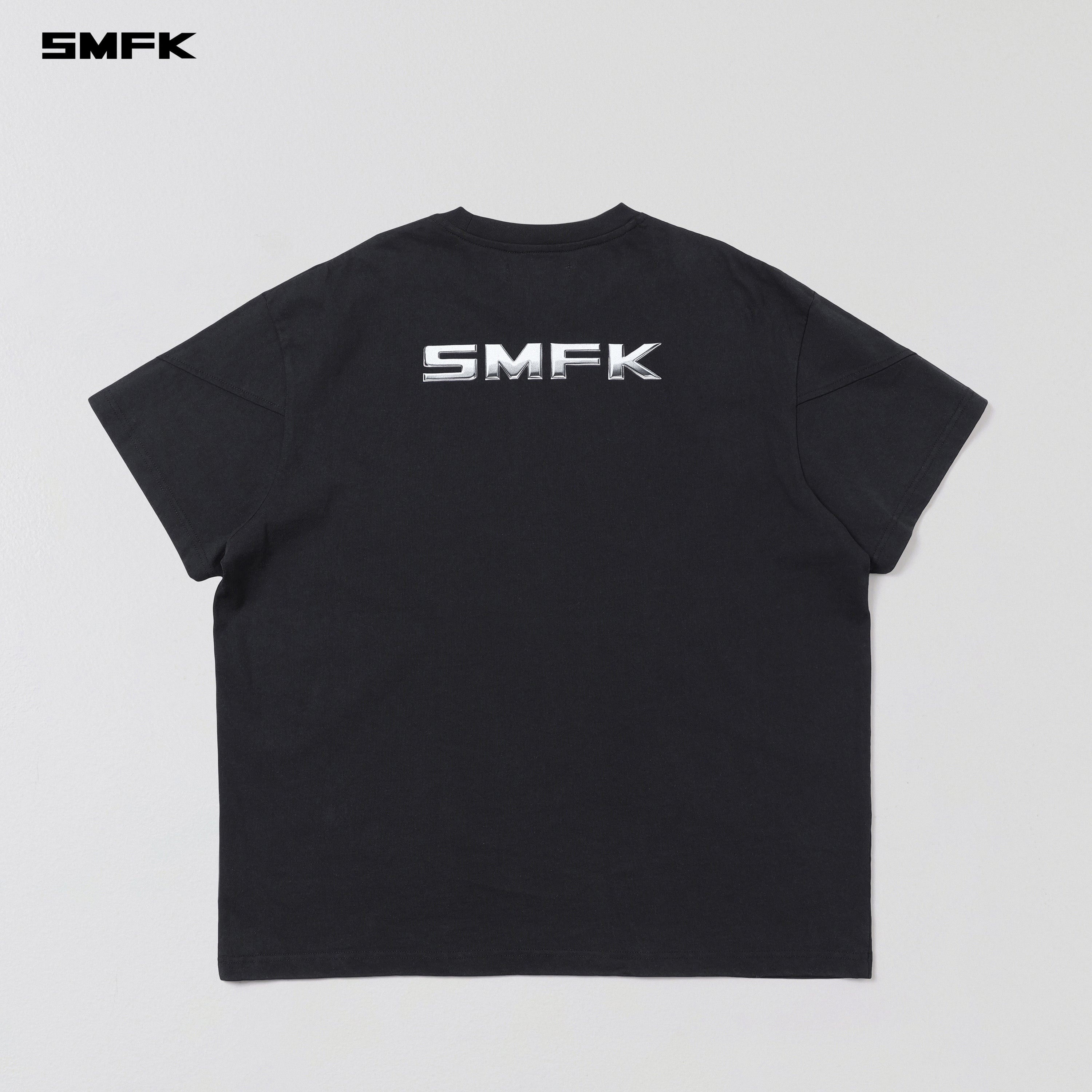 Future Reflection Loose Tee In Wild Black