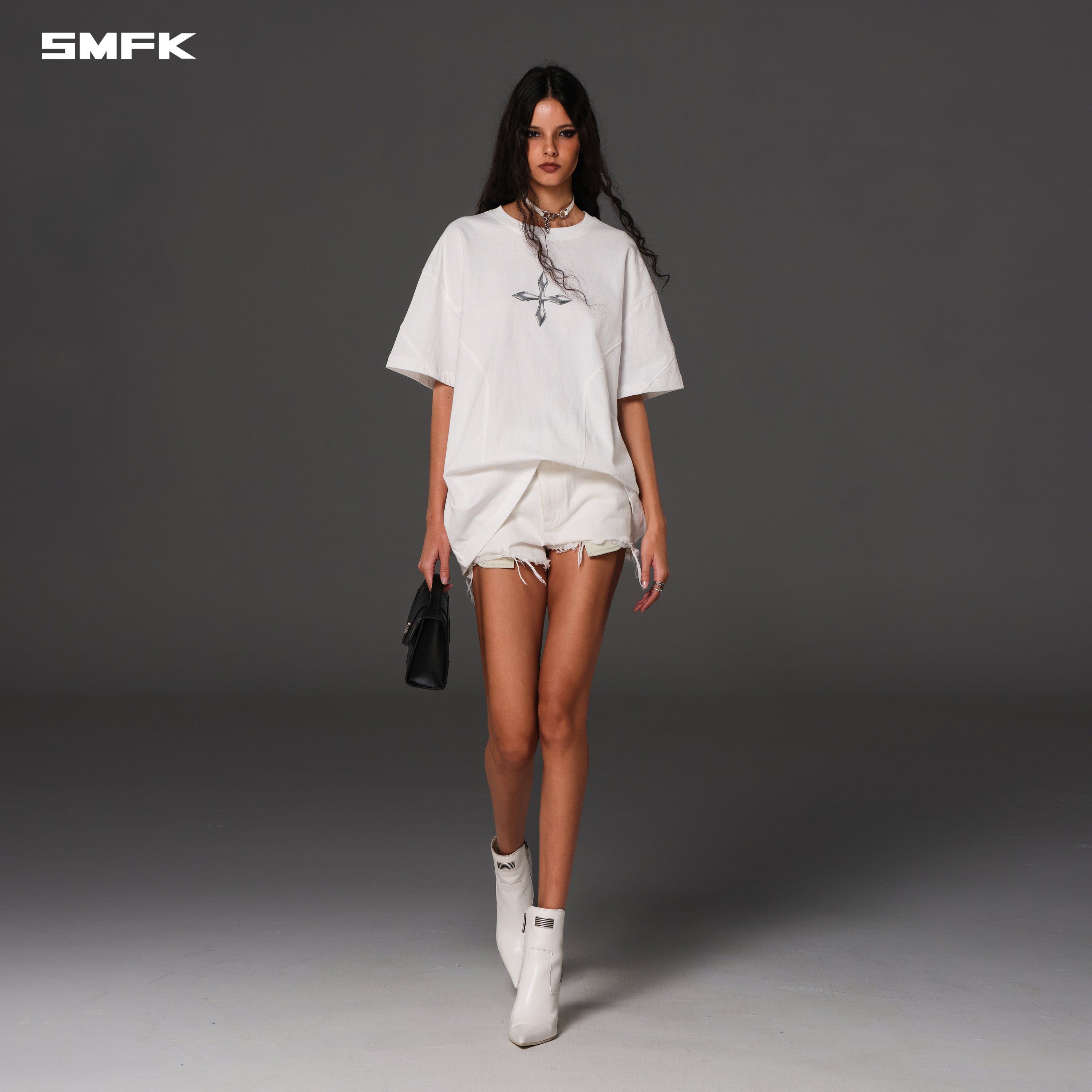 Future Reflection Loose Tee In Cloud White