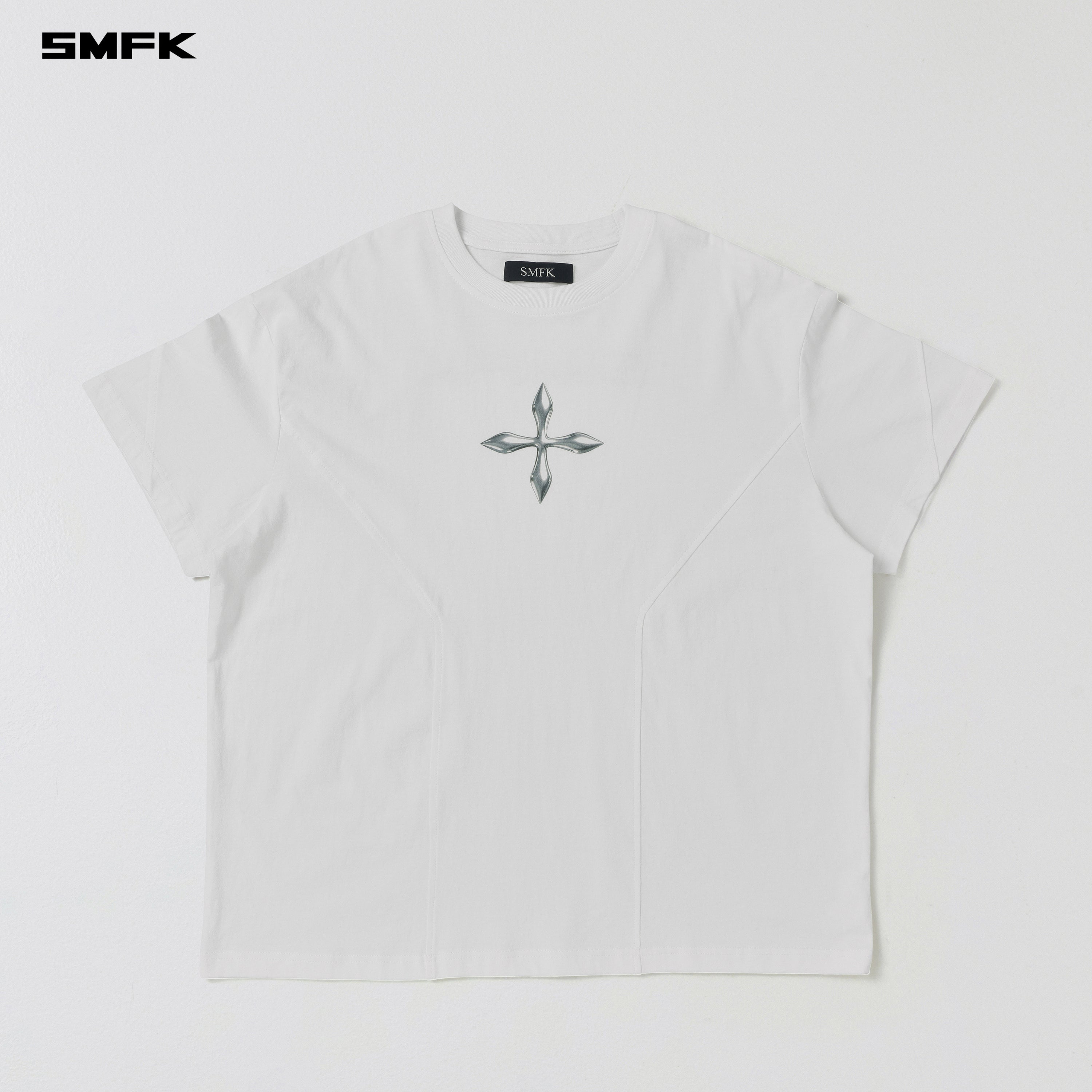Future Reflection Loose Tee In Cloud White