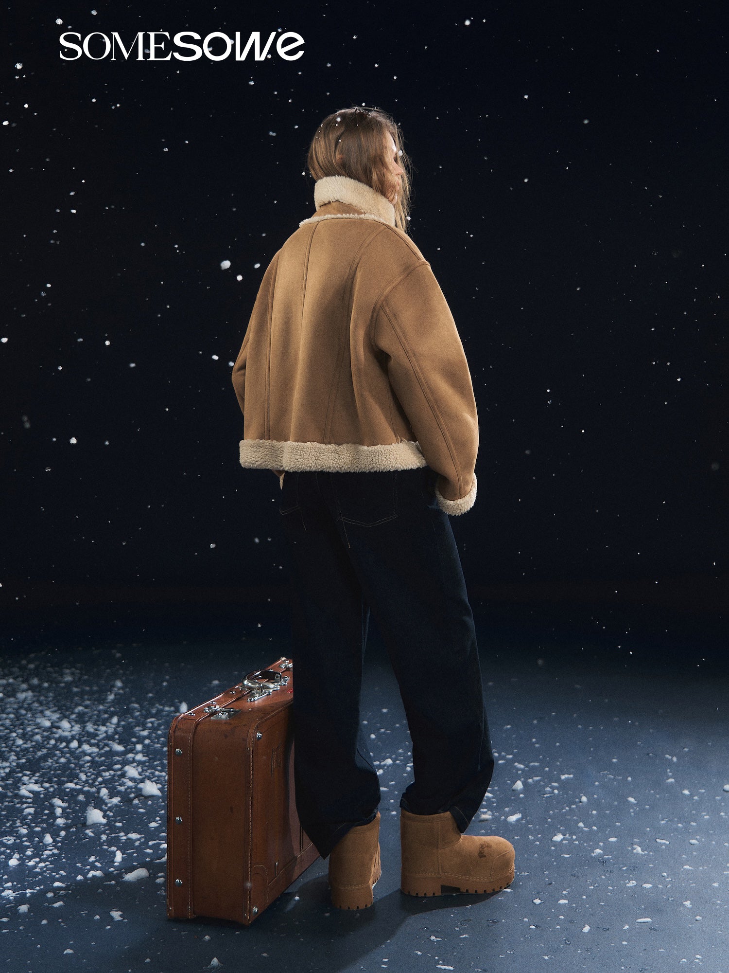 Horn-button Lambskin Coat In Brown