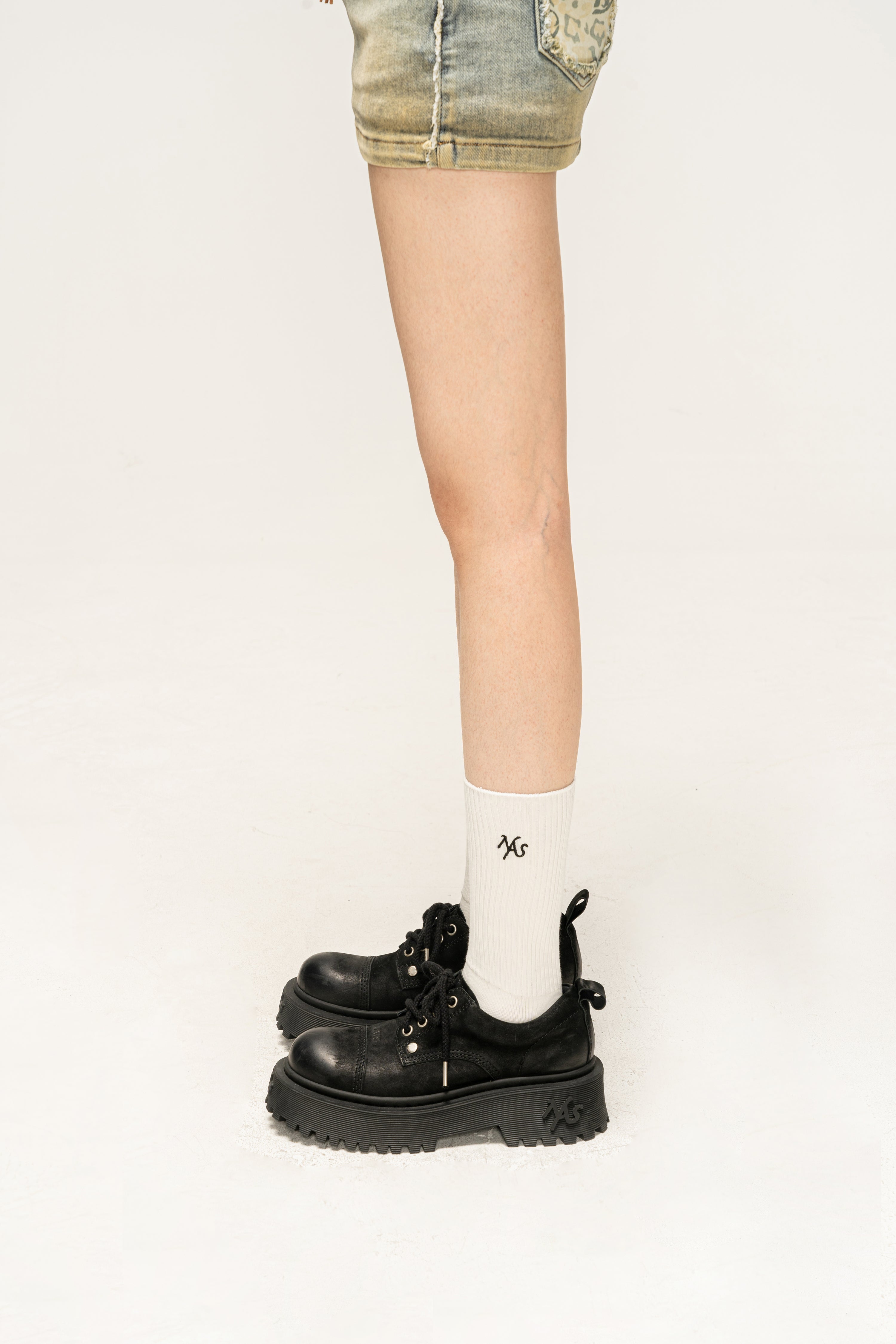 White Classic Loose Anklet Socks