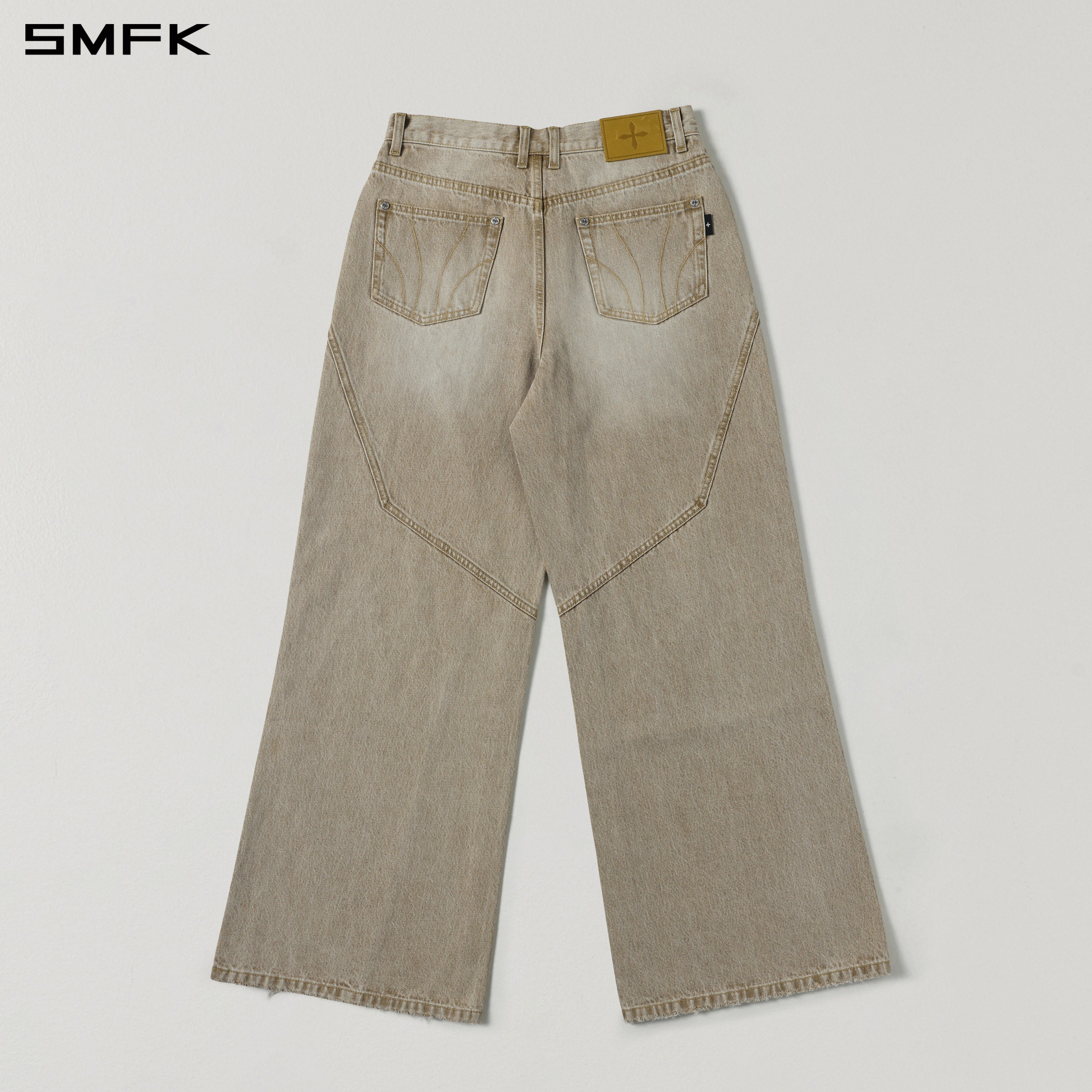 Wide-Leg Flared Jeans in Skin Tone