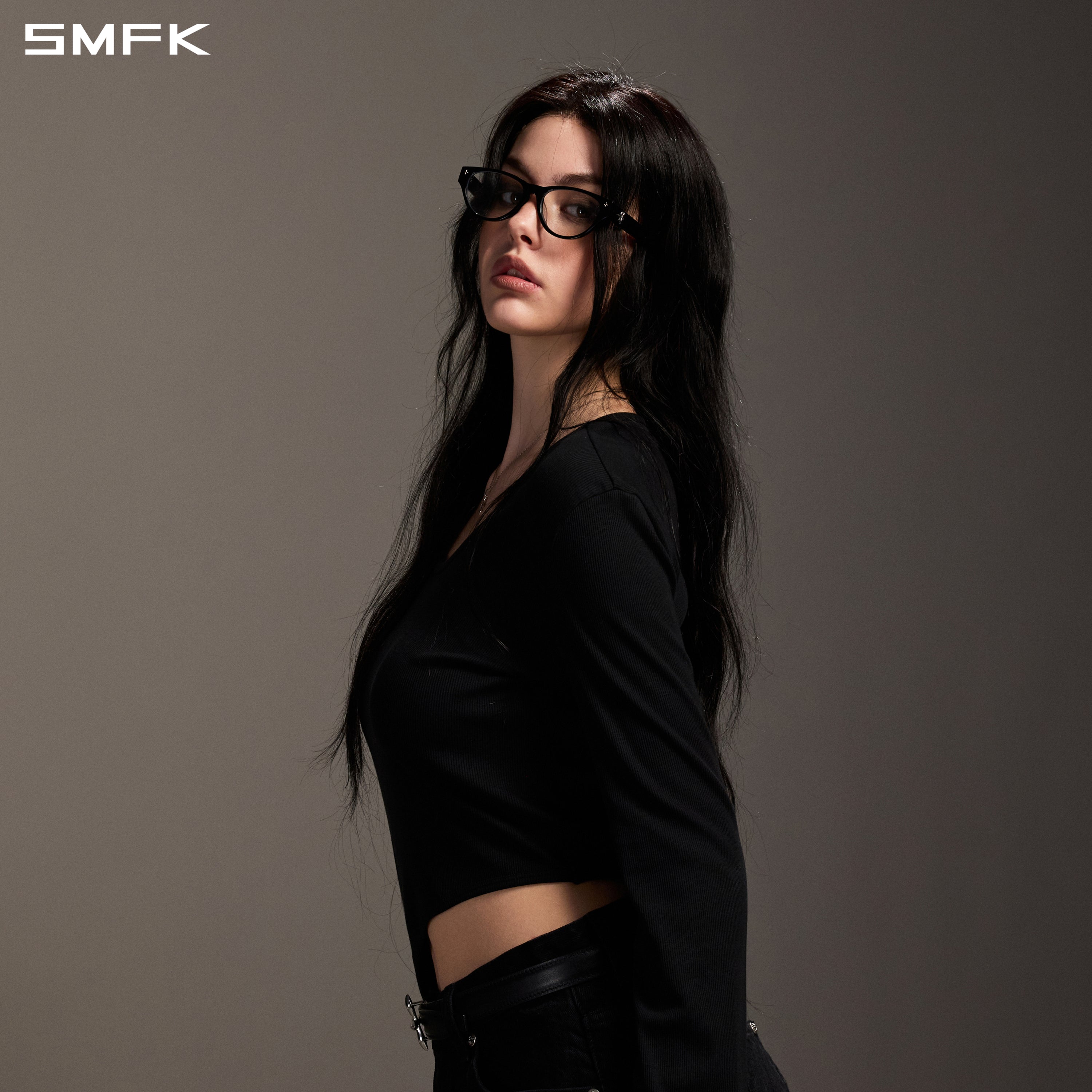 Future Geometric Optical Glasses in Black
