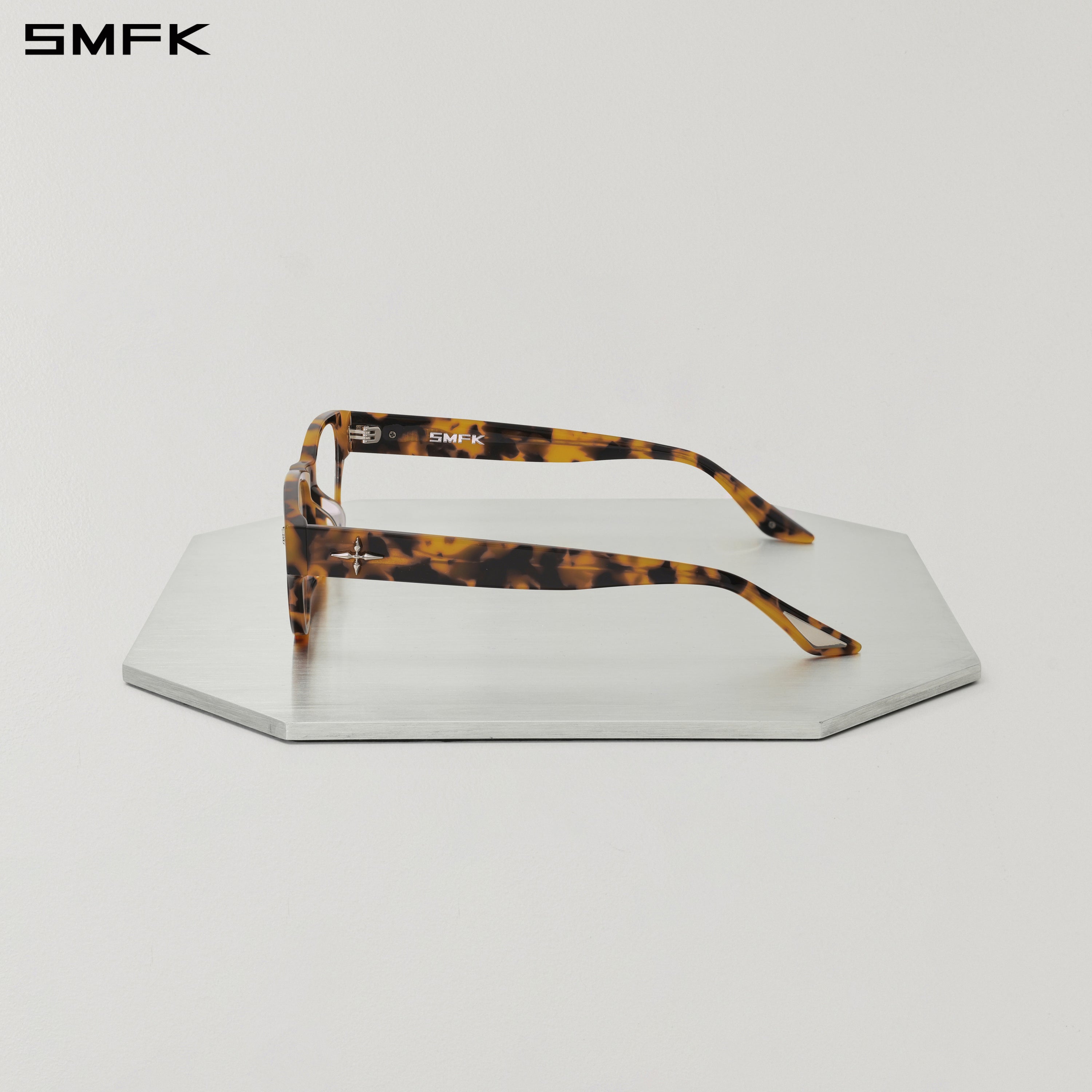 Future Geometric Optical Glasses in Original Color Leopard Print