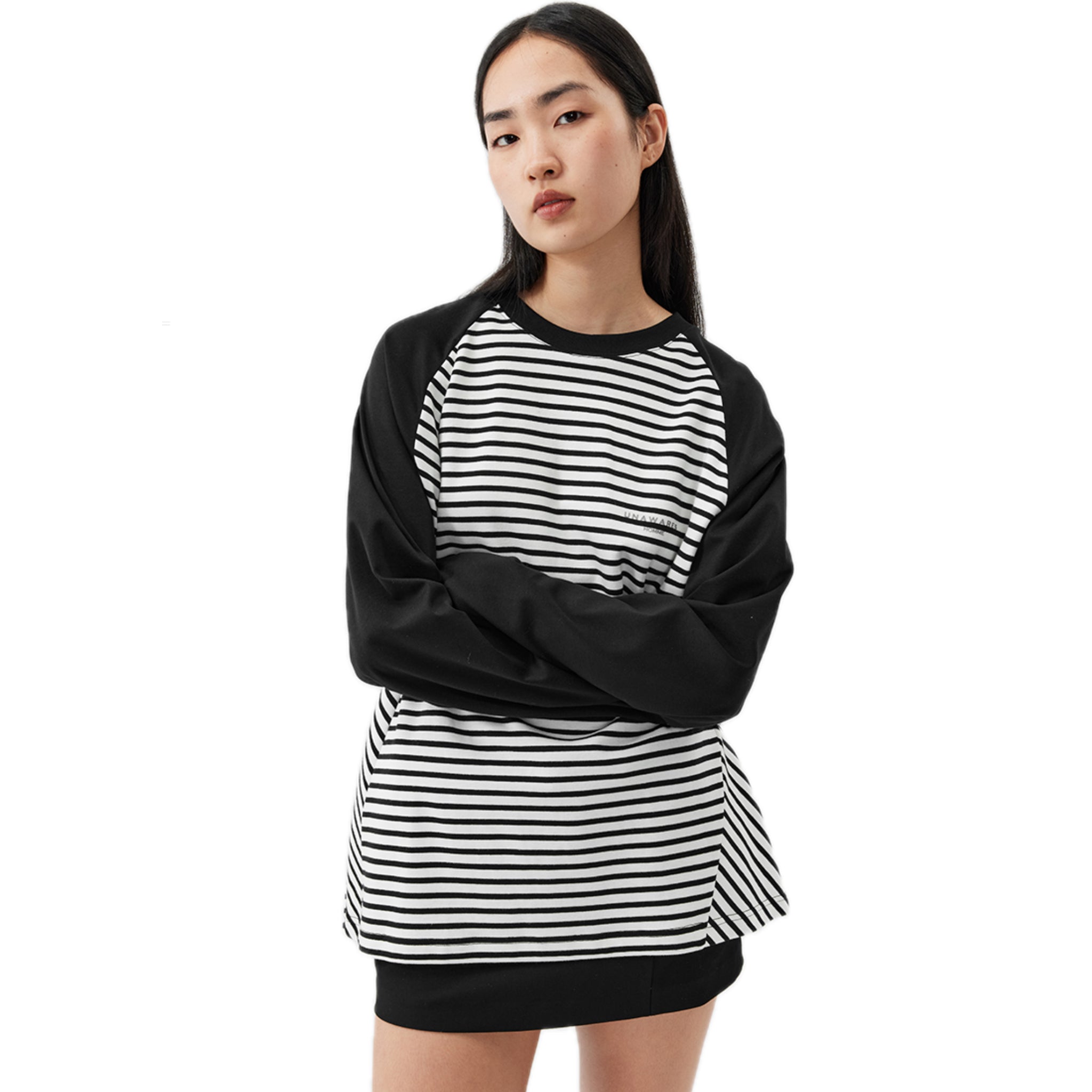 Long-Sleeved T-shirt With Rotator Sleeves And Stripes In Black