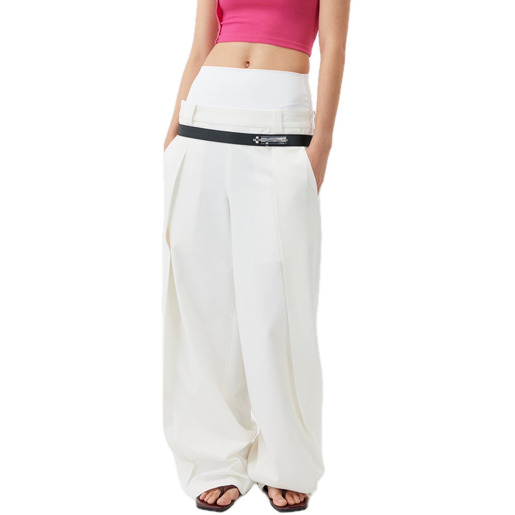 Double Silhouette Pinched Leg Trousers In White