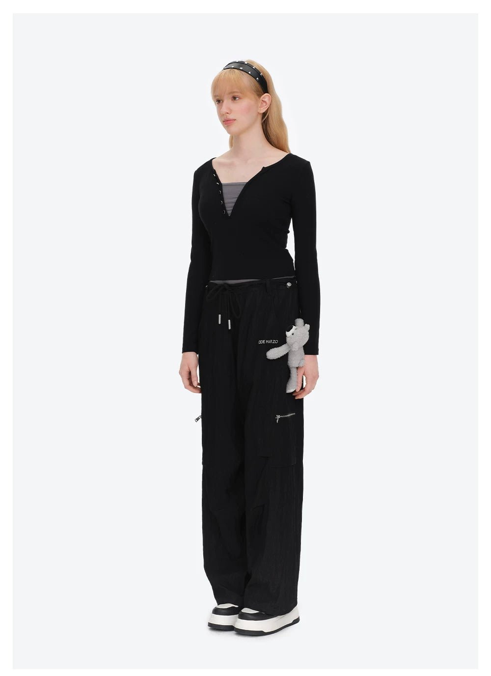 13DE MARZO Black Cargo Pants | MADAX
