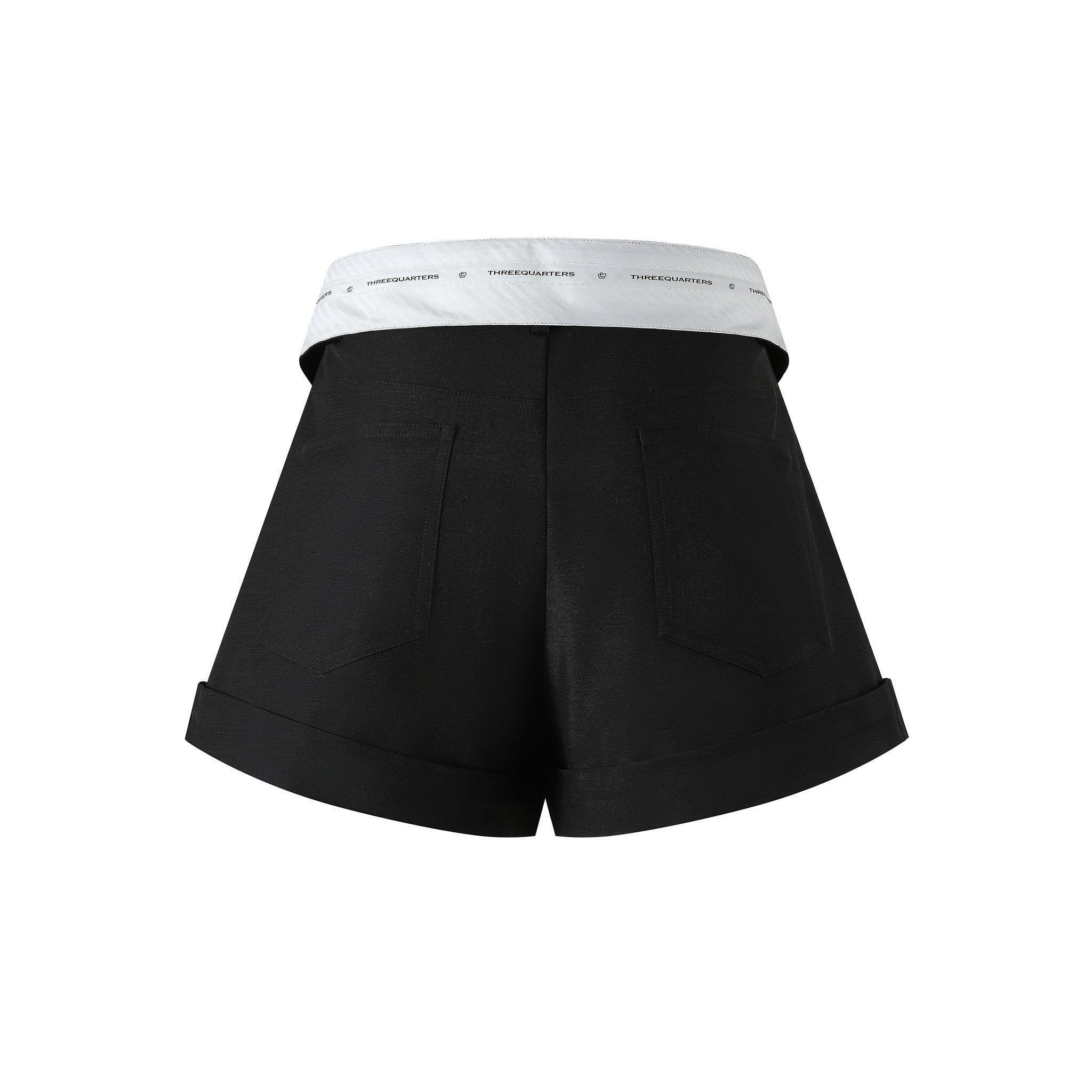 THREE QUARTERS Black Detachable Cubic Flower Flap Shorts | MADA IN CHINA