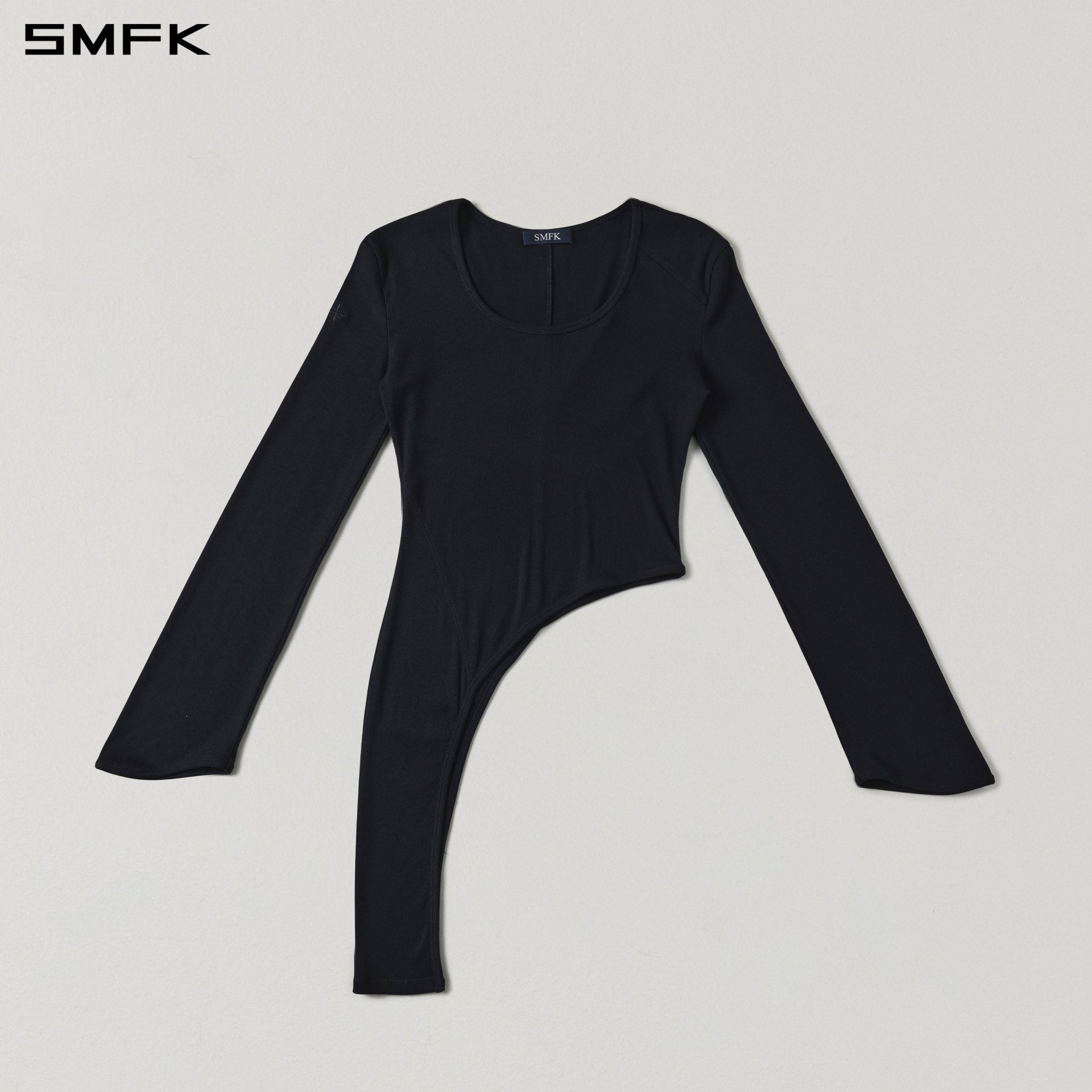 SMFK Black Fitted Asymmetrical Top | MADAX