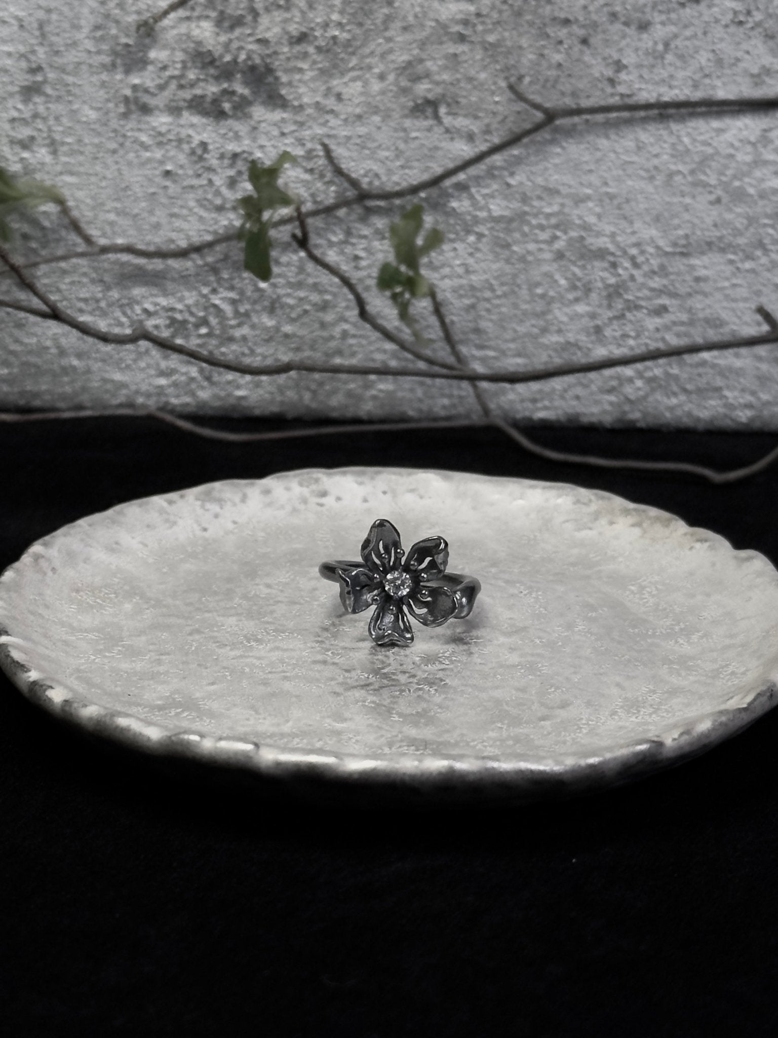 Black Silver Skeletonized Dewy Peach Blossom Ring | MADAX