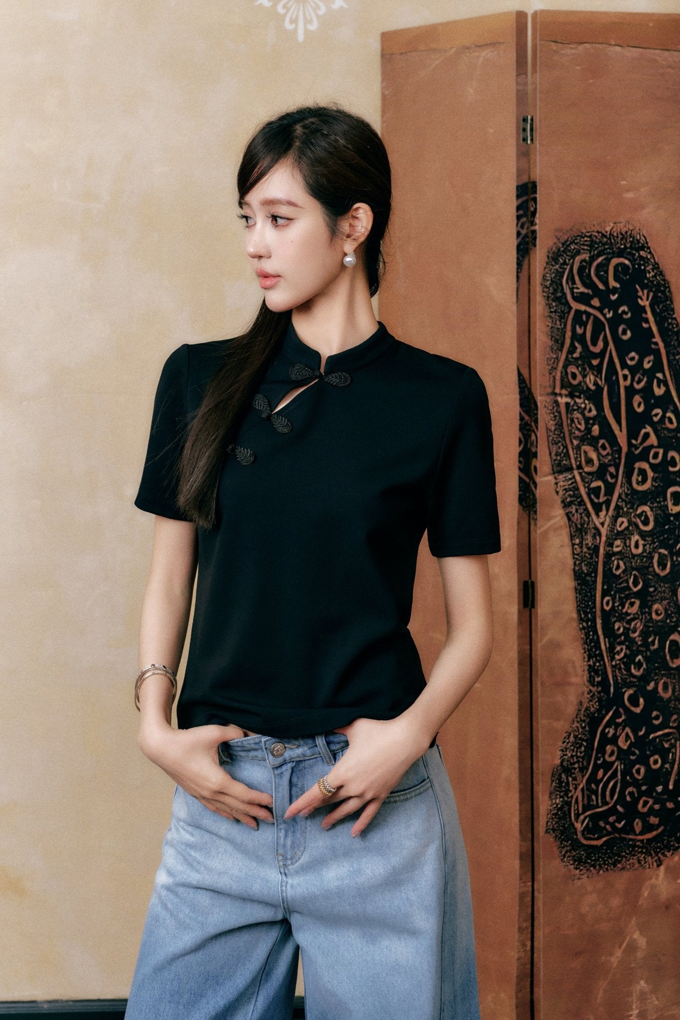 Black Vintage Standing Collar Slant Lapel Plate Button T-Shirt | MADAX