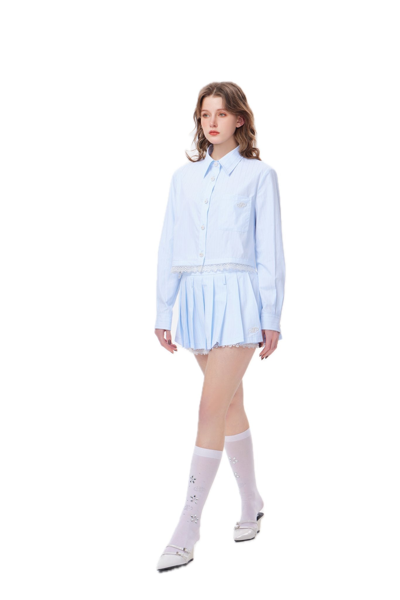 THREE QUARTERS Blue And White Striped Short Stereo Embroidered Lace Trim Shirt | MADA IN CHINA