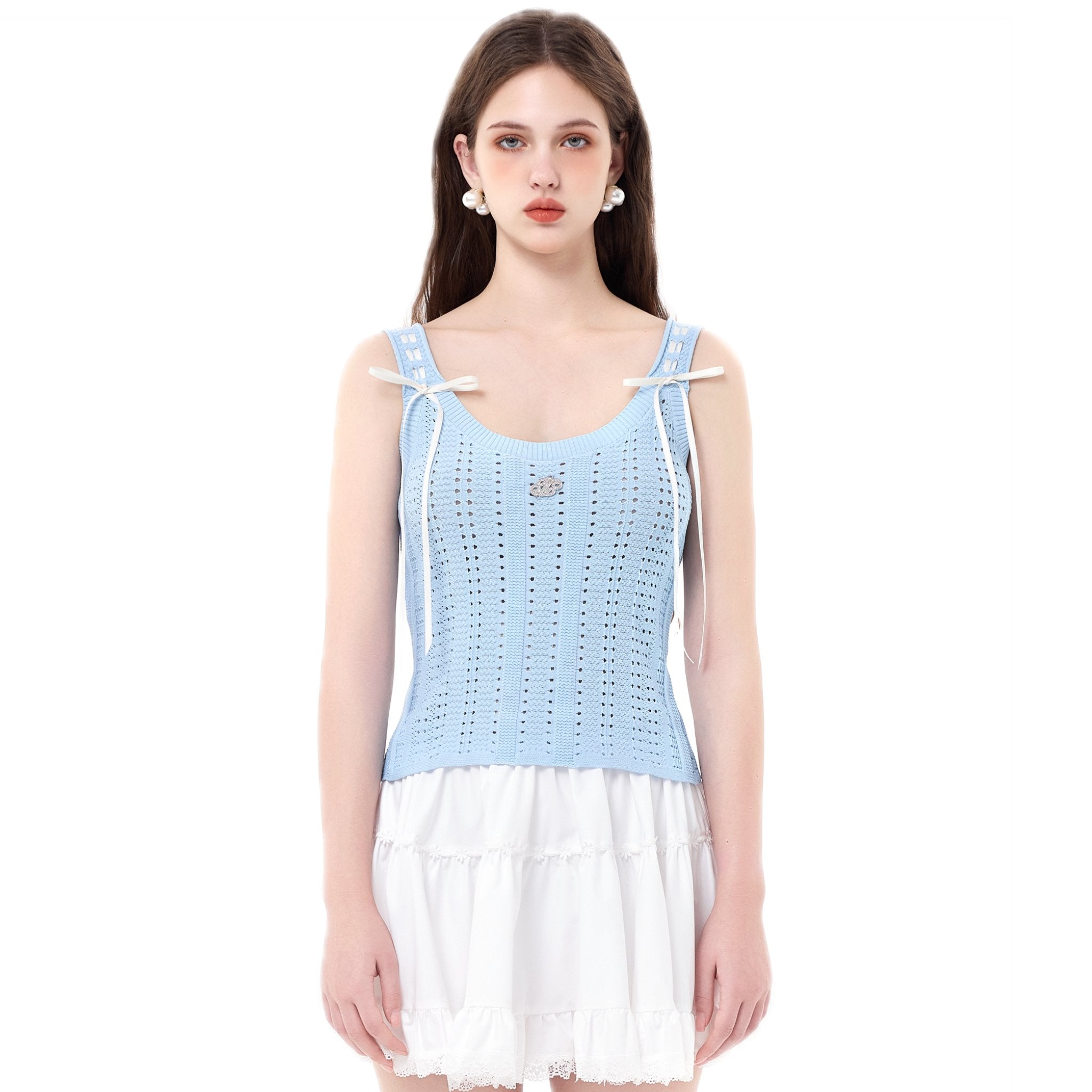 THREE QUARTERS Blue Bow Cutout Knitted Vest | MADA IN CHINA