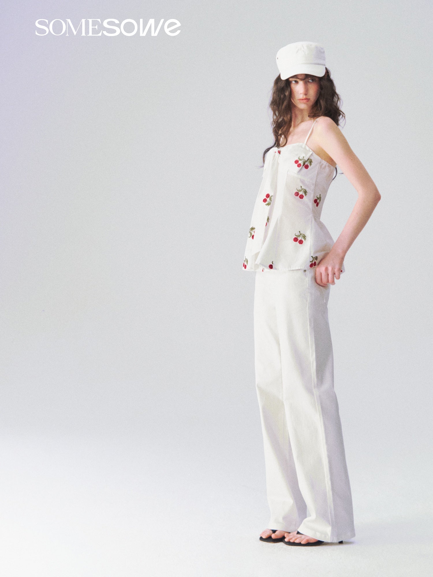 SOMESOWE Bow - tie Strapless Top In White | MADAX