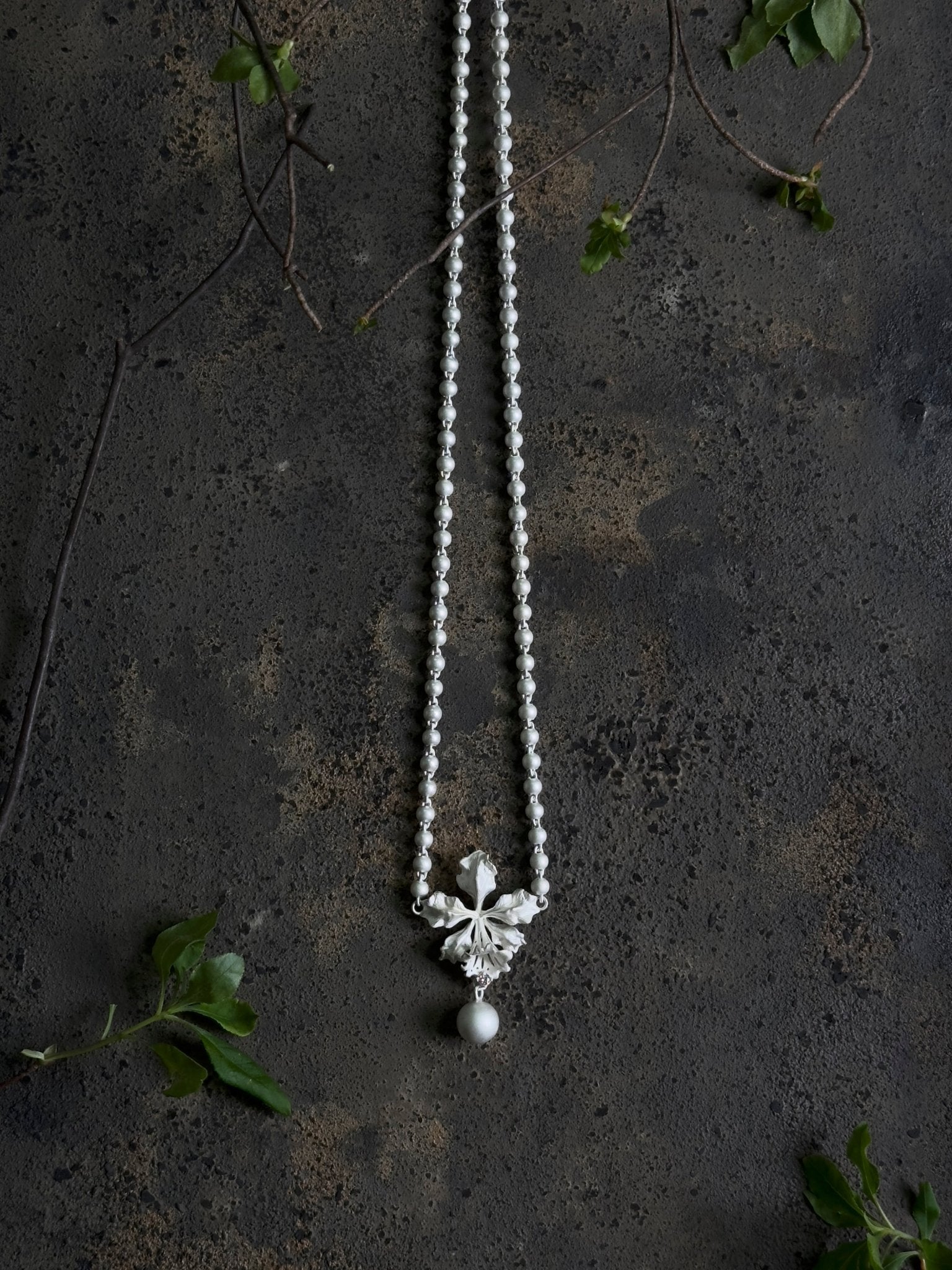 CHENG Burnt White Raindrop Orchid Necklace | MADA IN CHINA