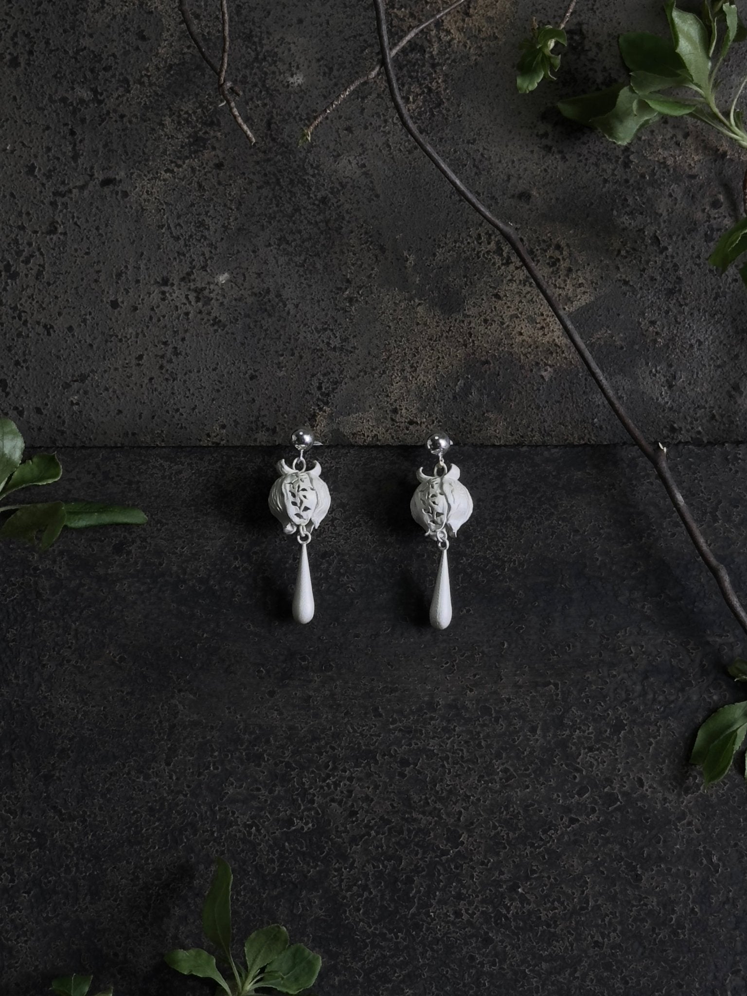 CHENG Burnt White Sculpted Drop Pod Earrings | MADA IN CHINA