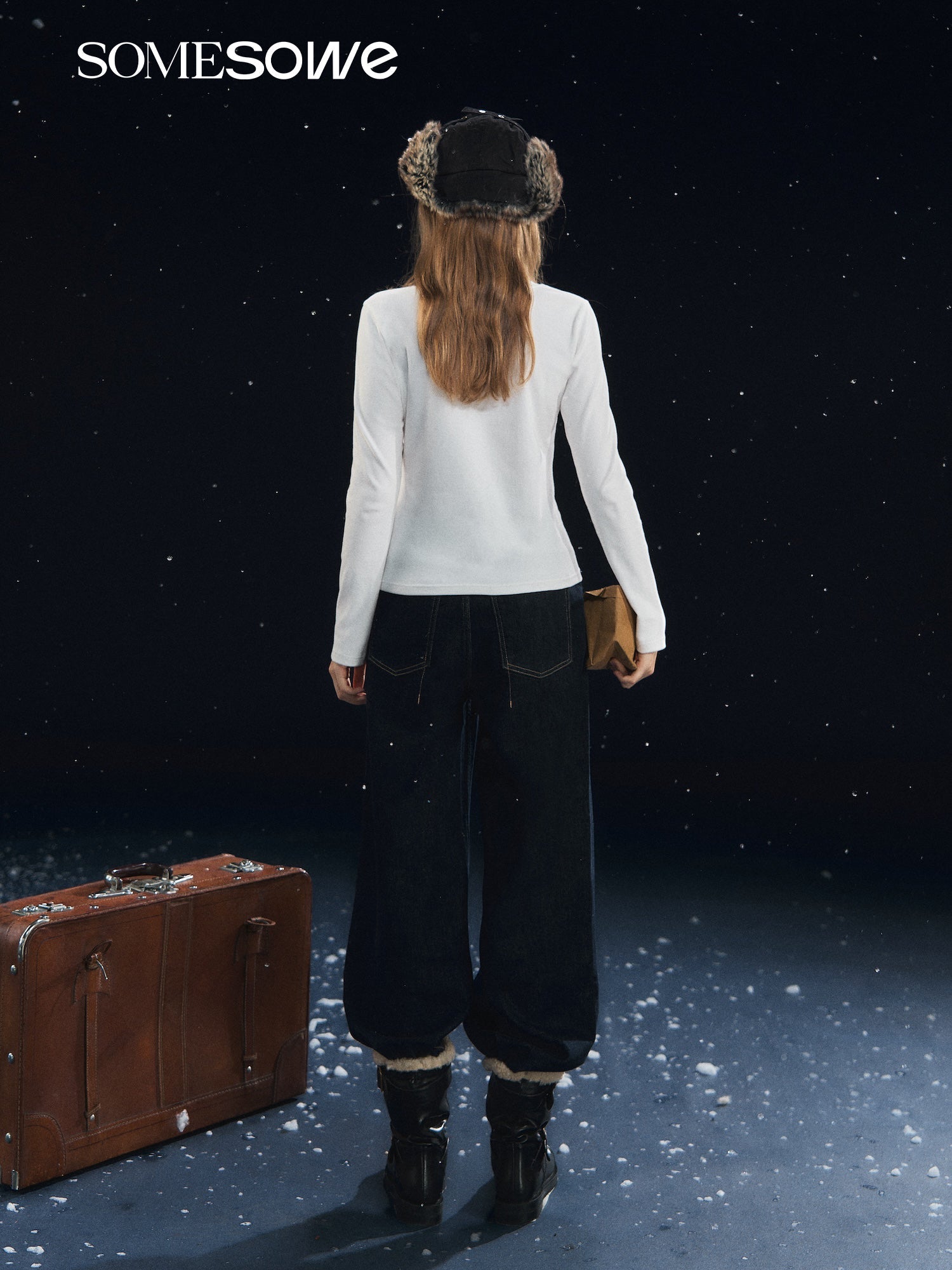 SOMESOWE Carousel Print Fleece Top In White | MADAX