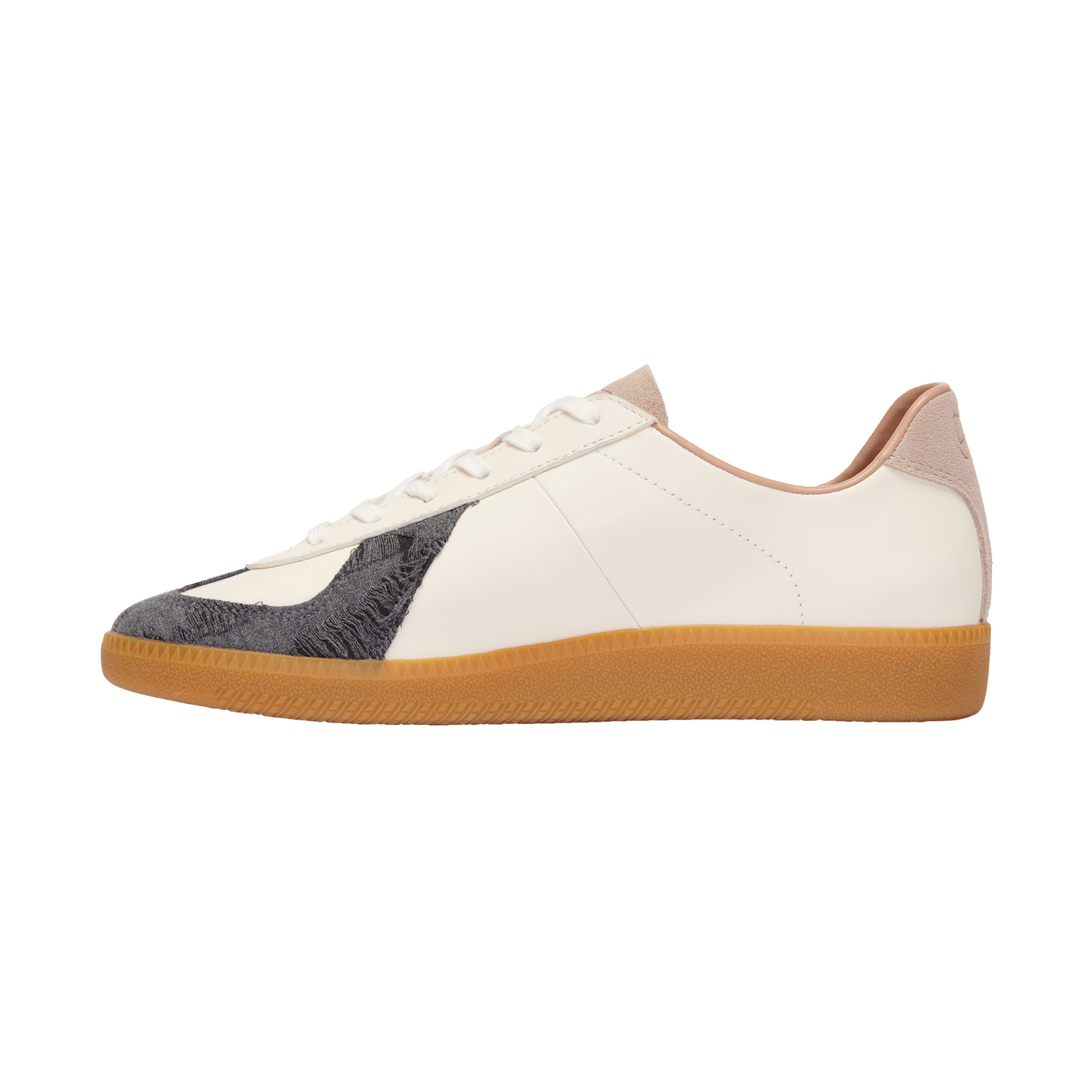 SMILEREPUBLIC Classic White - and - black - panelled Fringed Retro Training Shoes | MADAX