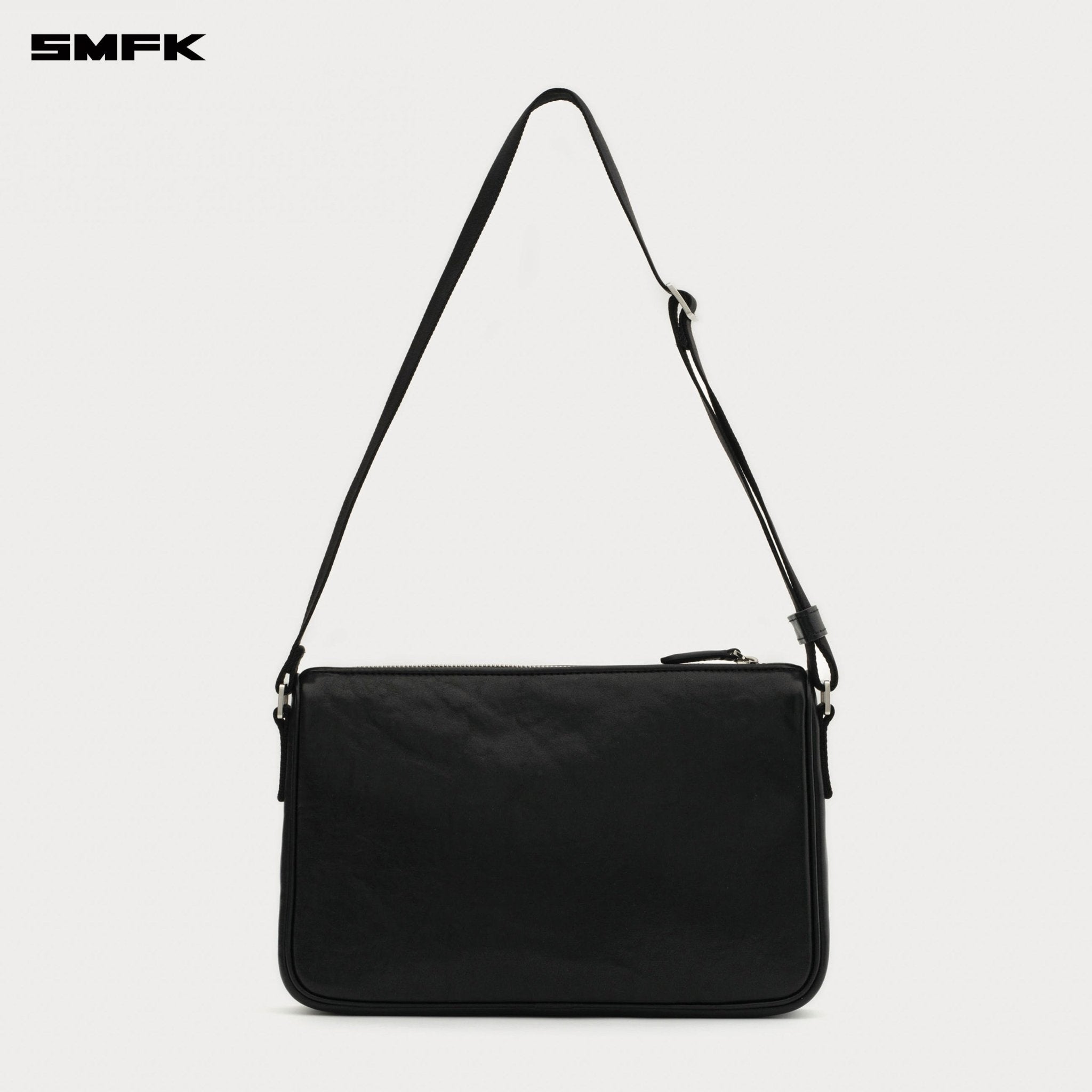 SMFK Compass Badge Cross Badge Backpack In Black (Medium) | MADAX