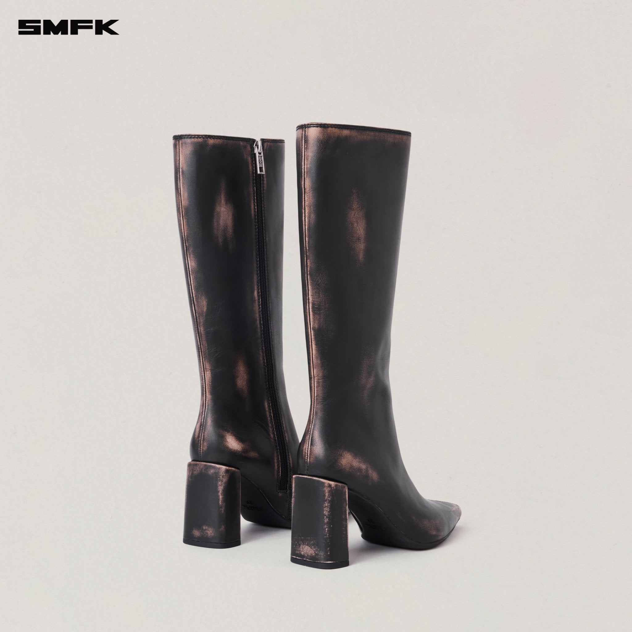SMFK Compass Badge Sword Leather High Heel Boots In Graphite Patina | MADAX