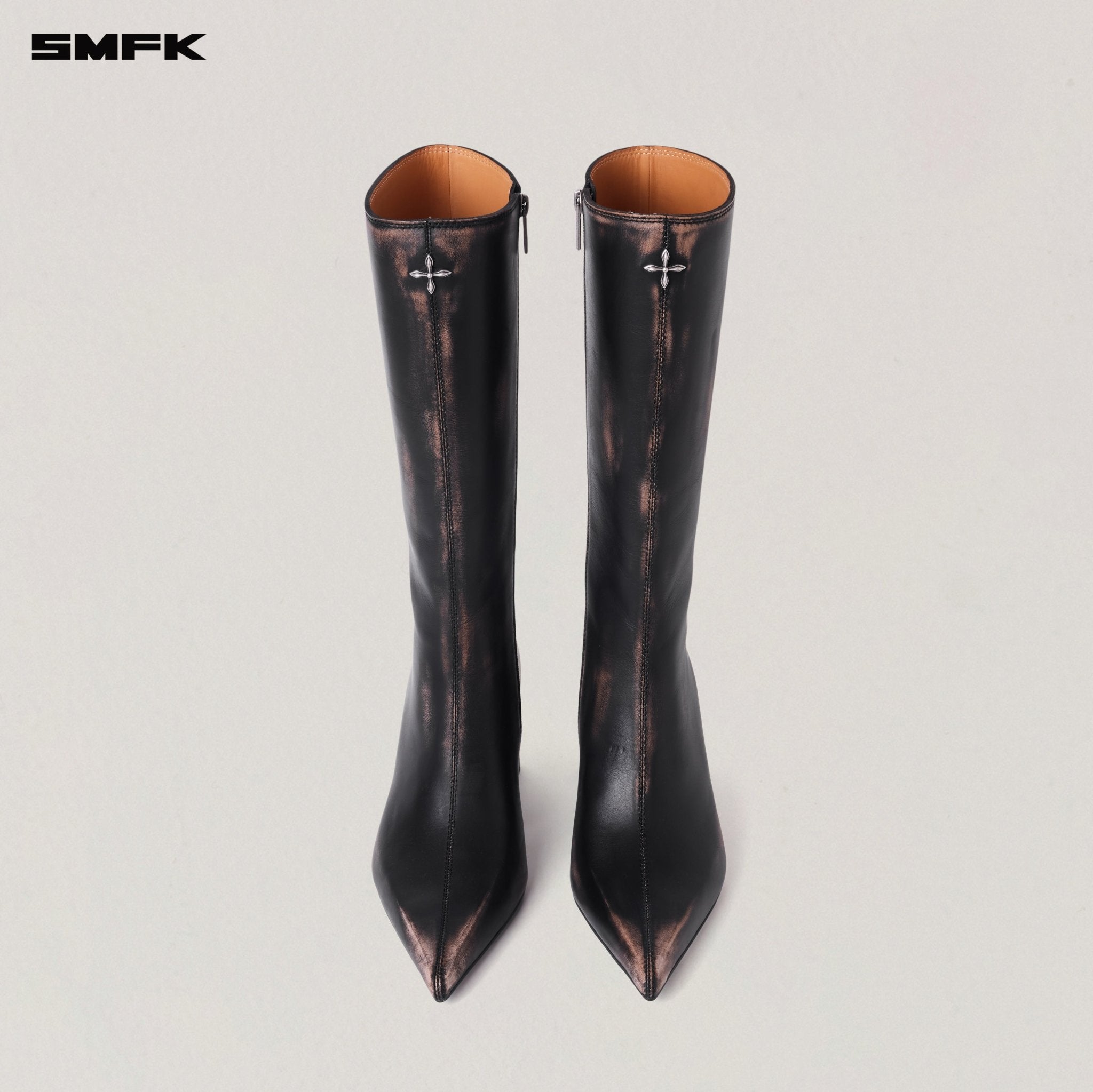 SMFK Compass Badge Sword Leather High Heel Boots In Graphite Patina | MADAX