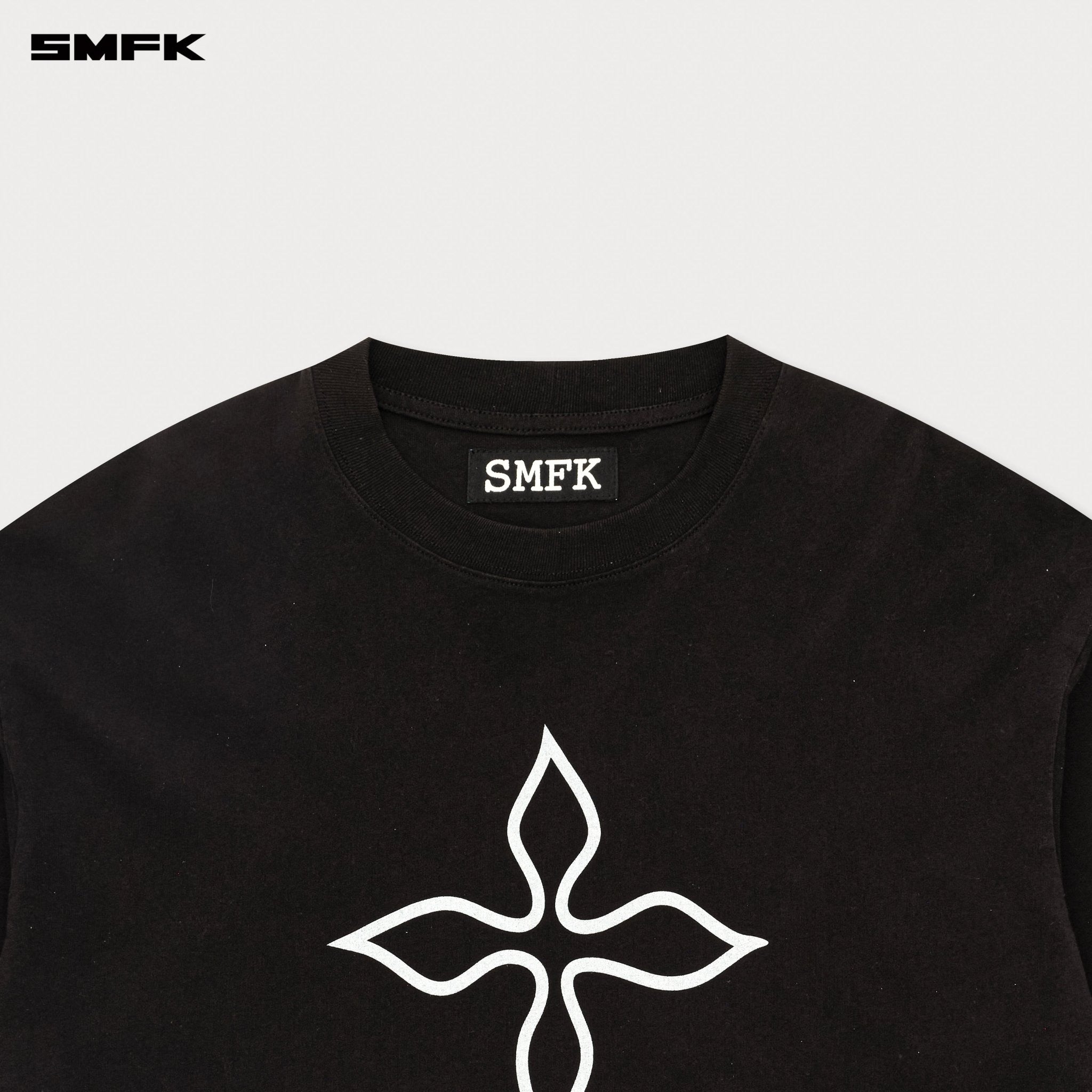 SMFK Compass Black Magnolia Oversize Sweatshirt In Black | MADAX