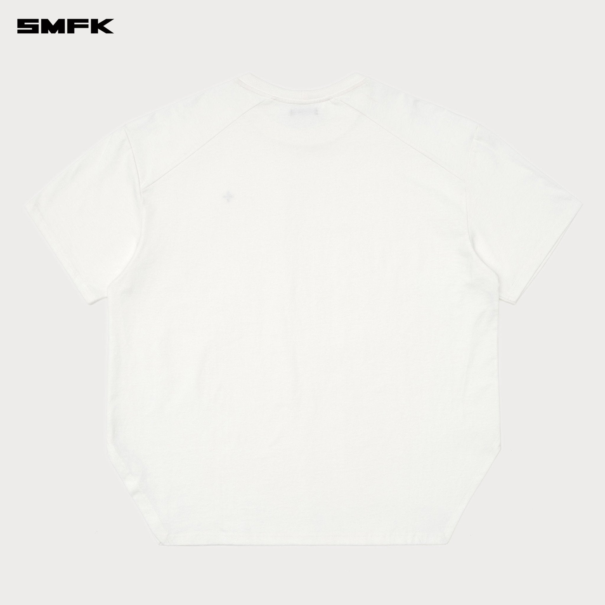 SMFK Compass California Tee In White | MADAX