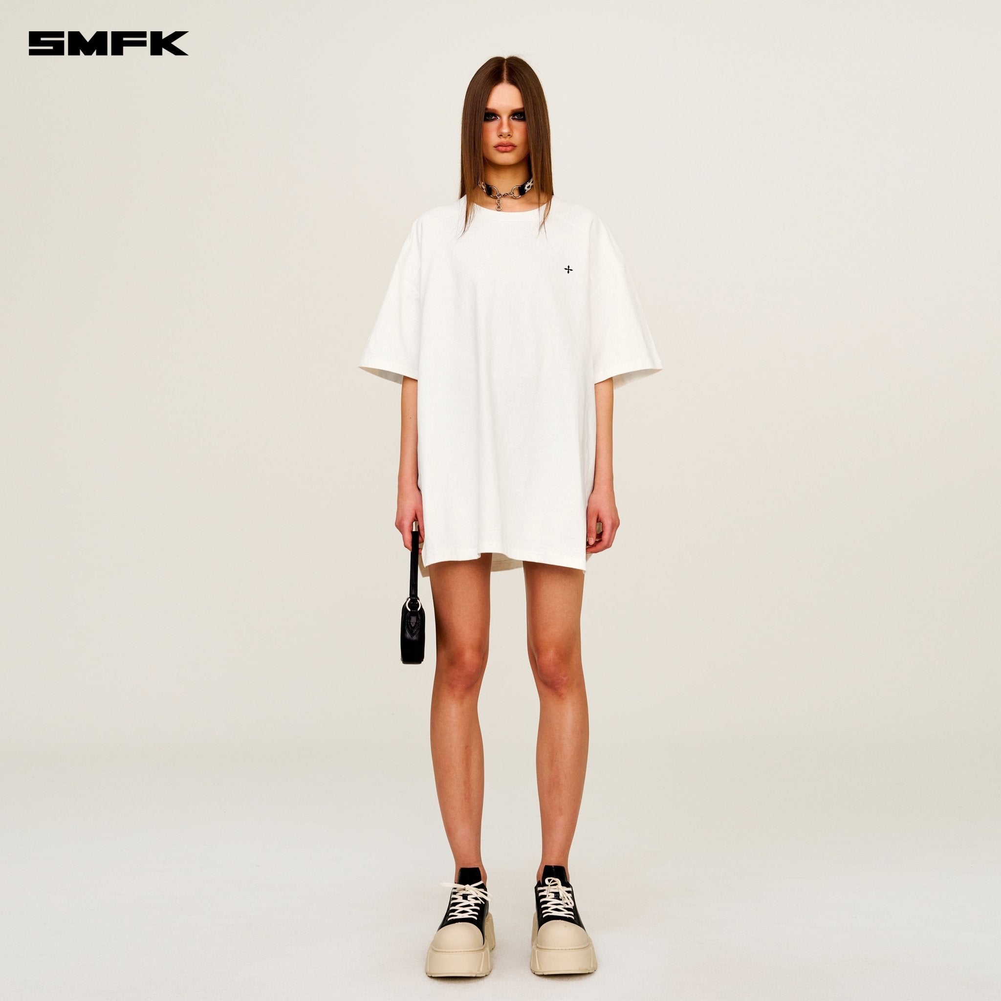 SMFK Compass California Tee In White | MADAX