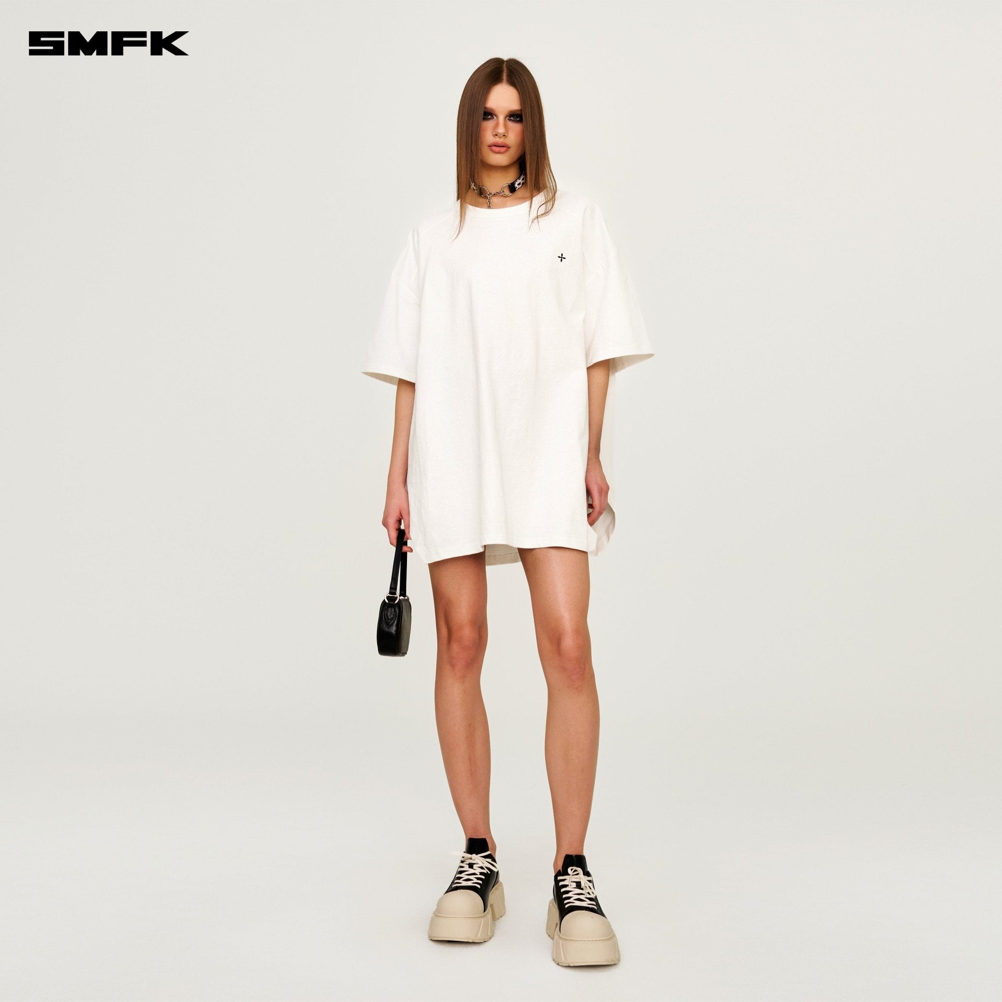 SMFK Compass California Tee In White | MADAX