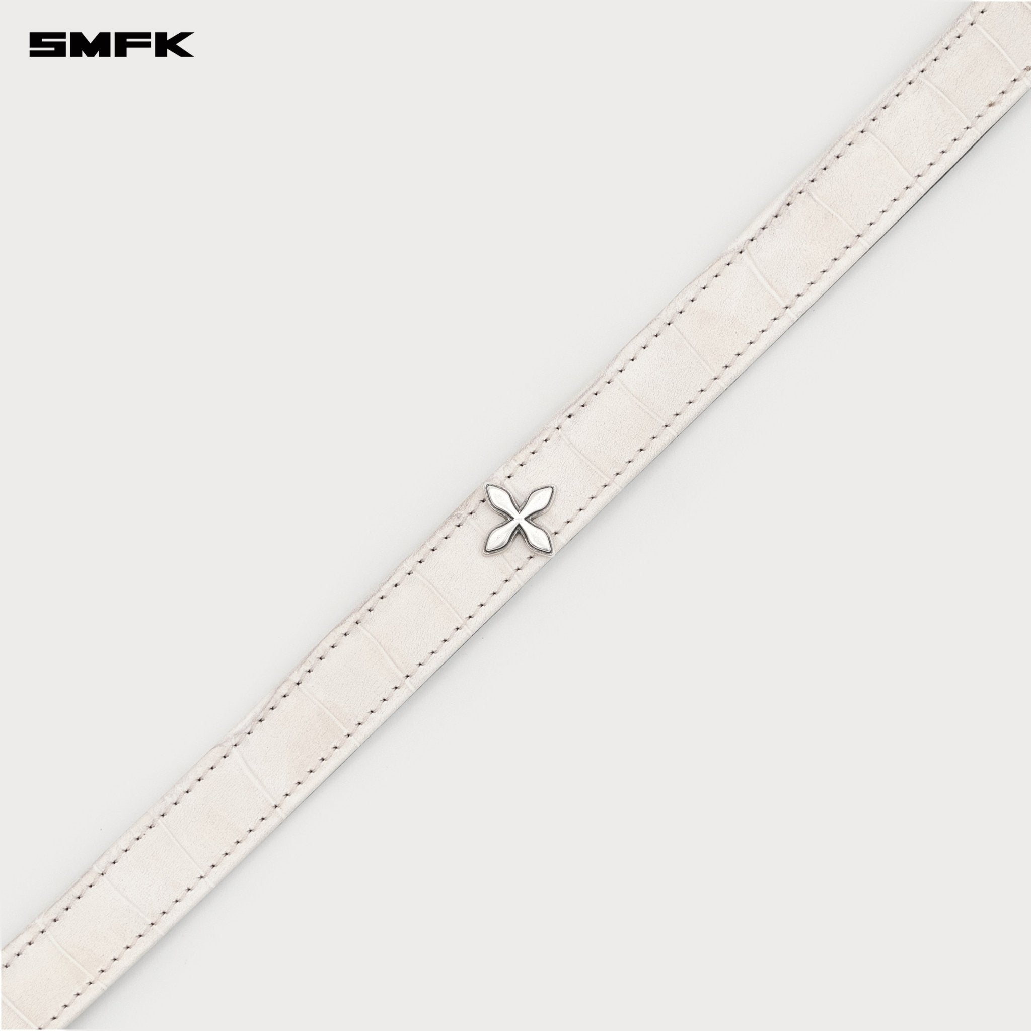 SMFK Compass Classic Crocodile Turtleneck Choker In White Crocodile | MADAX