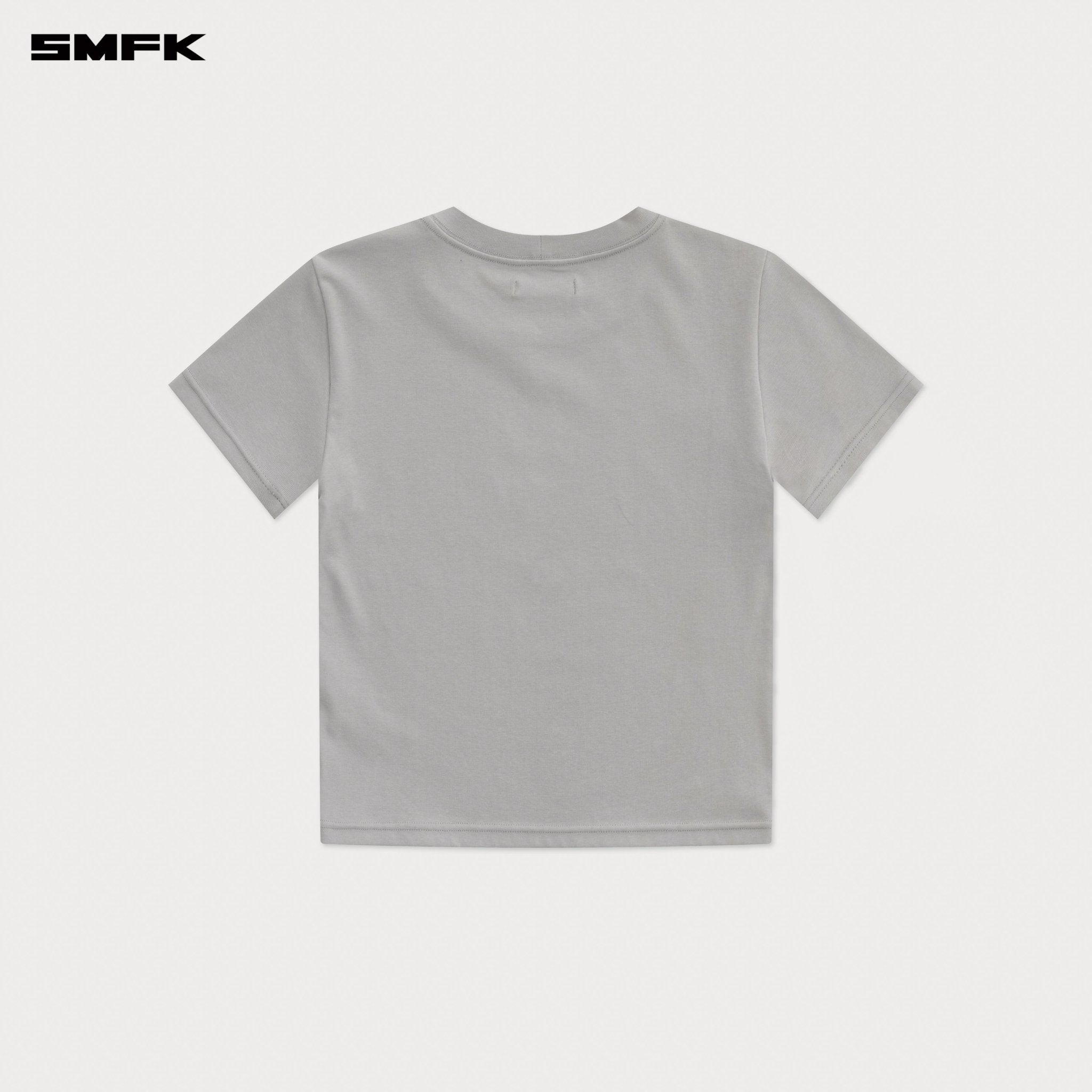 SMFK Compass Classic Cross Chain Slim Fit Sports Tee In Gray | MADAX