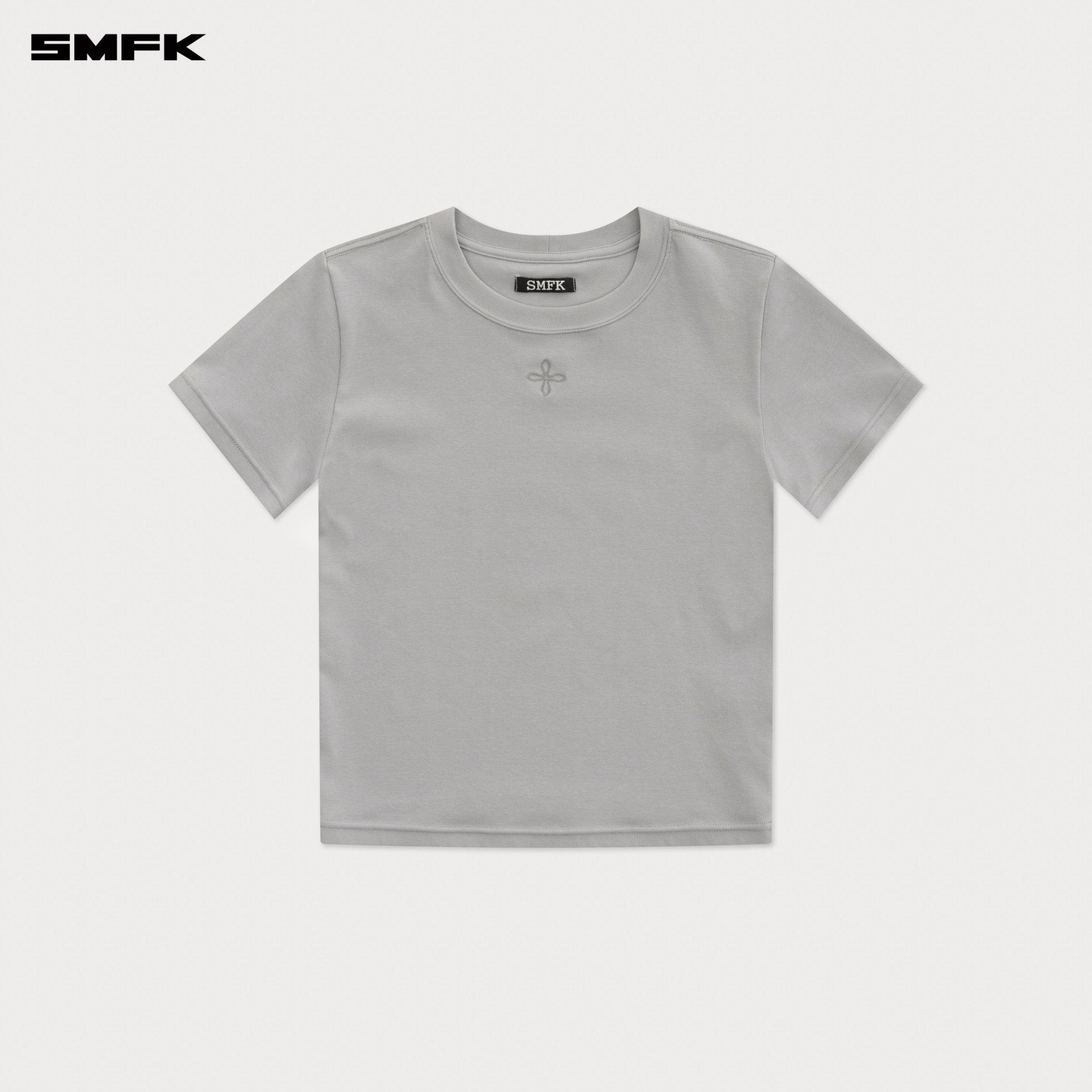 SMFK Compass Classic Cross Chain Slim Fit Sports Tee In Gray | MADAX