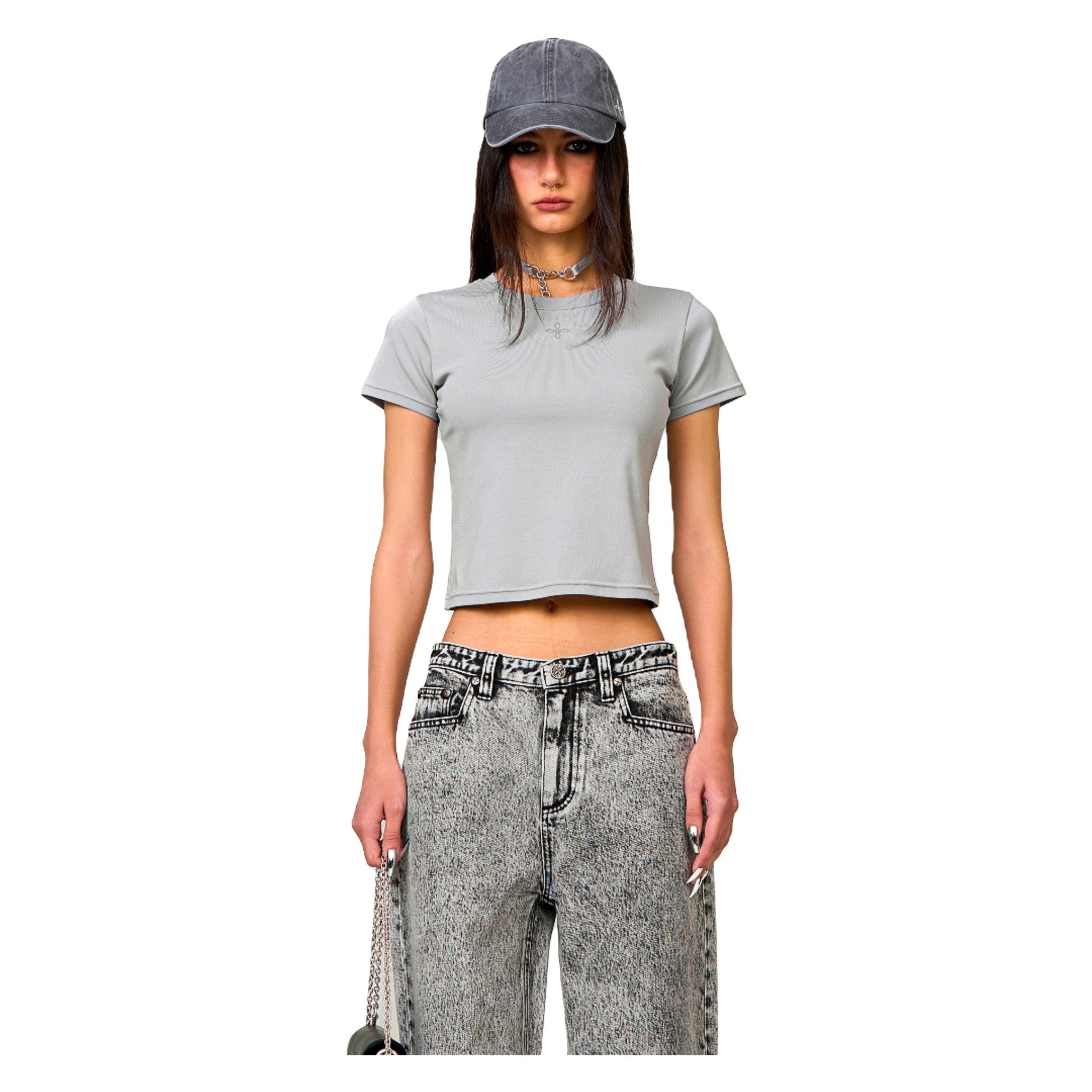 SMFK Compass Classic Cross Chain Slim Fit Sports Tee In Gray | MADAX