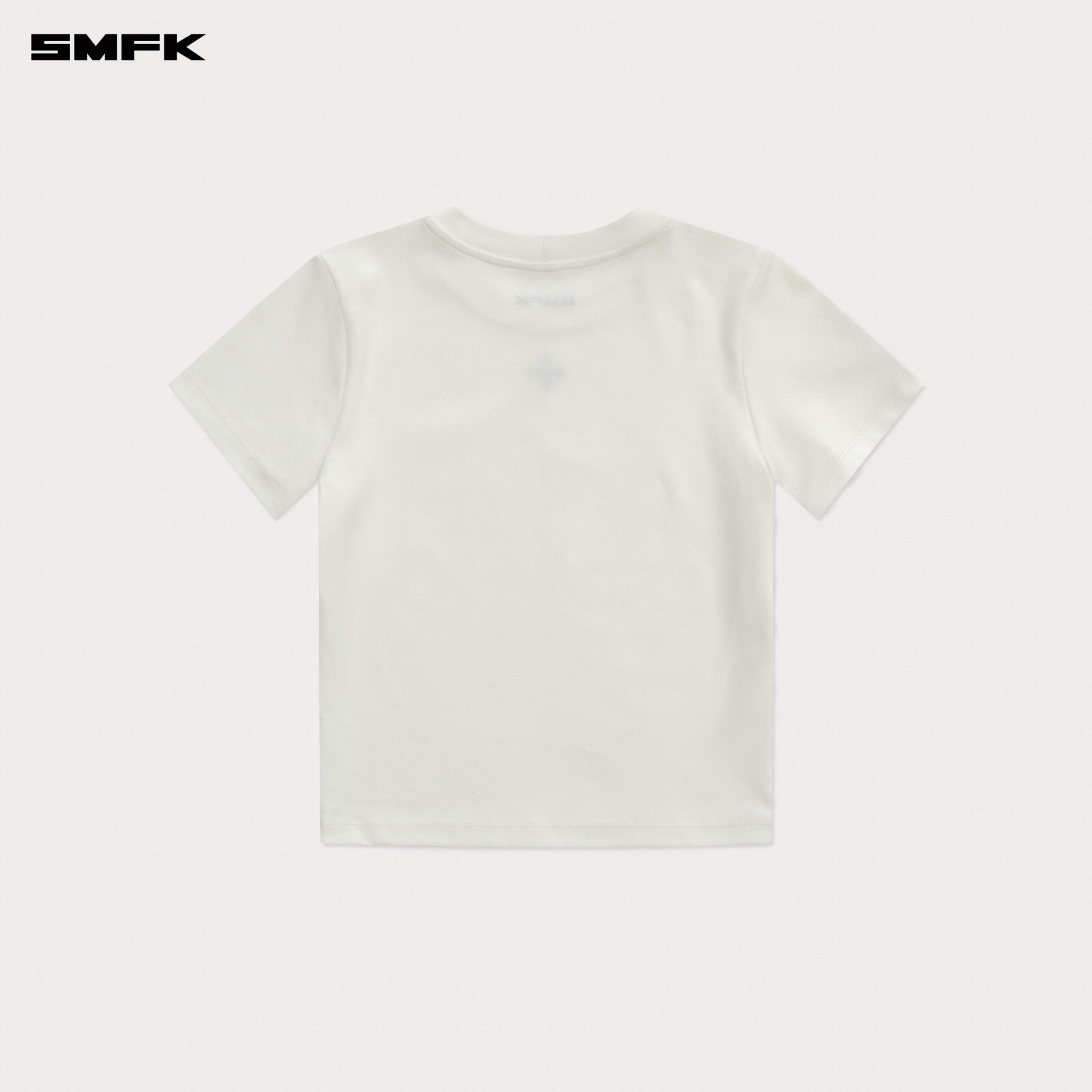 SMFK Compass Classic Cross Chain Slim Fit Sports Tee In White | MADAX