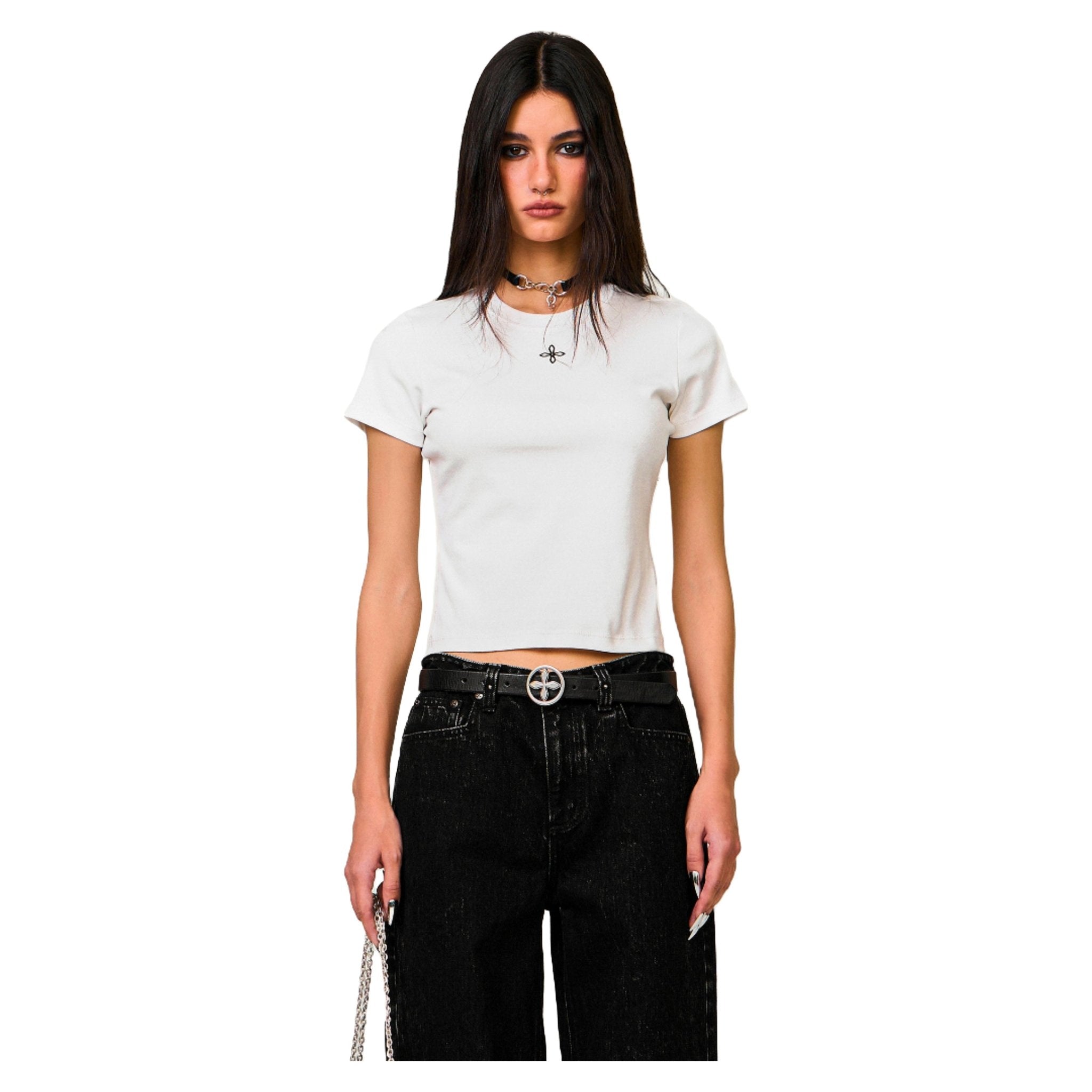 SMFK Compass Classic Cross Chain Slim Fit Sports Tee In White | MADAX