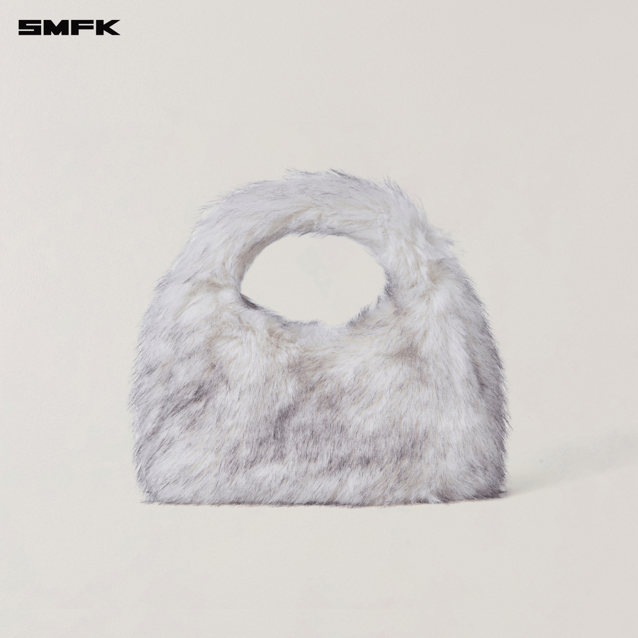 SMFK COMPASS COBBLE FURRY BAG/SMALL ARCTIC FOX WHITE | MADAX