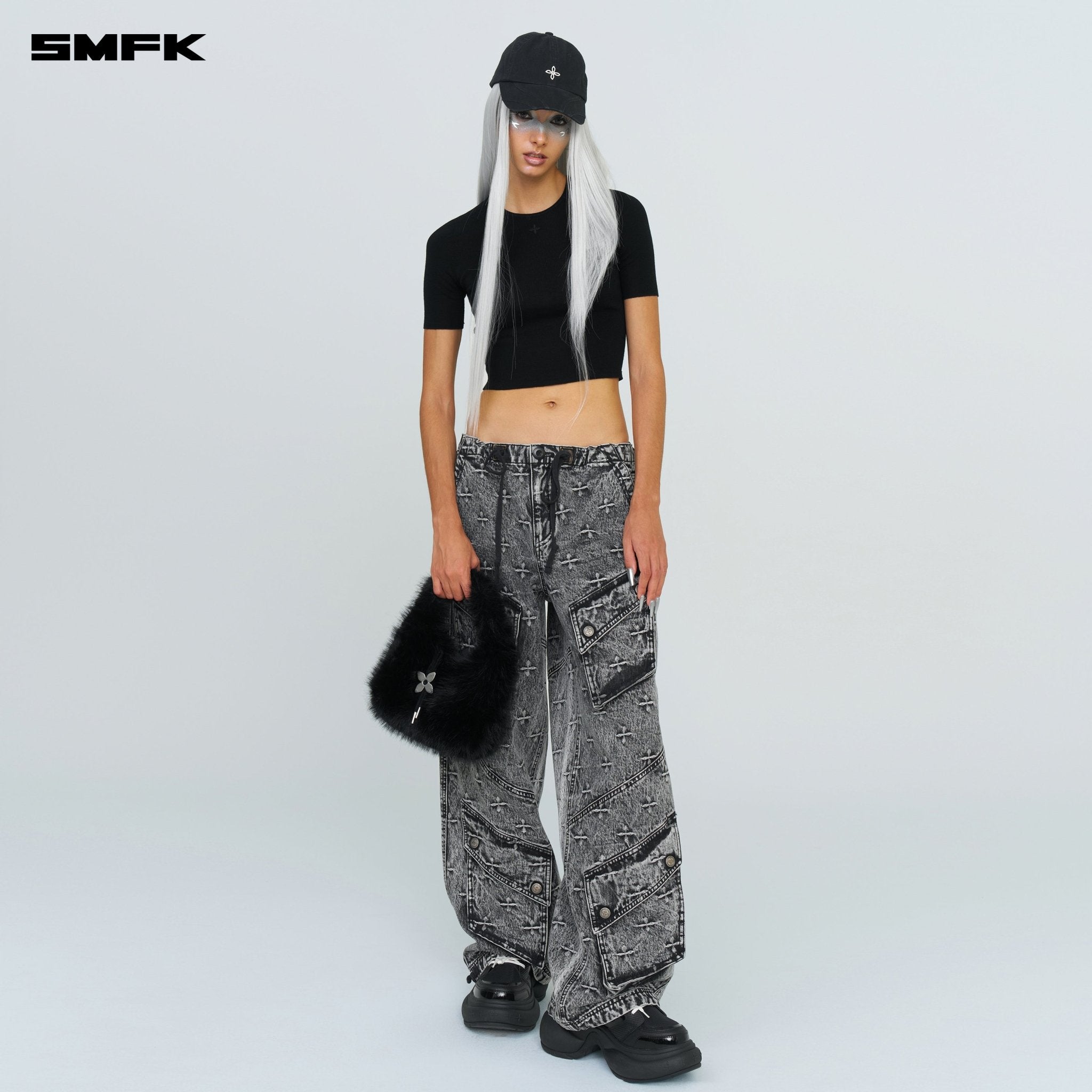 SMFK Compass Cobble Small Bag In Black | MADAX