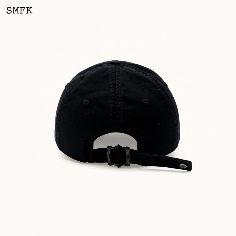 SMFK Compass Cross Chain Badge Baseball Cap In Black | MADA IN CHINA