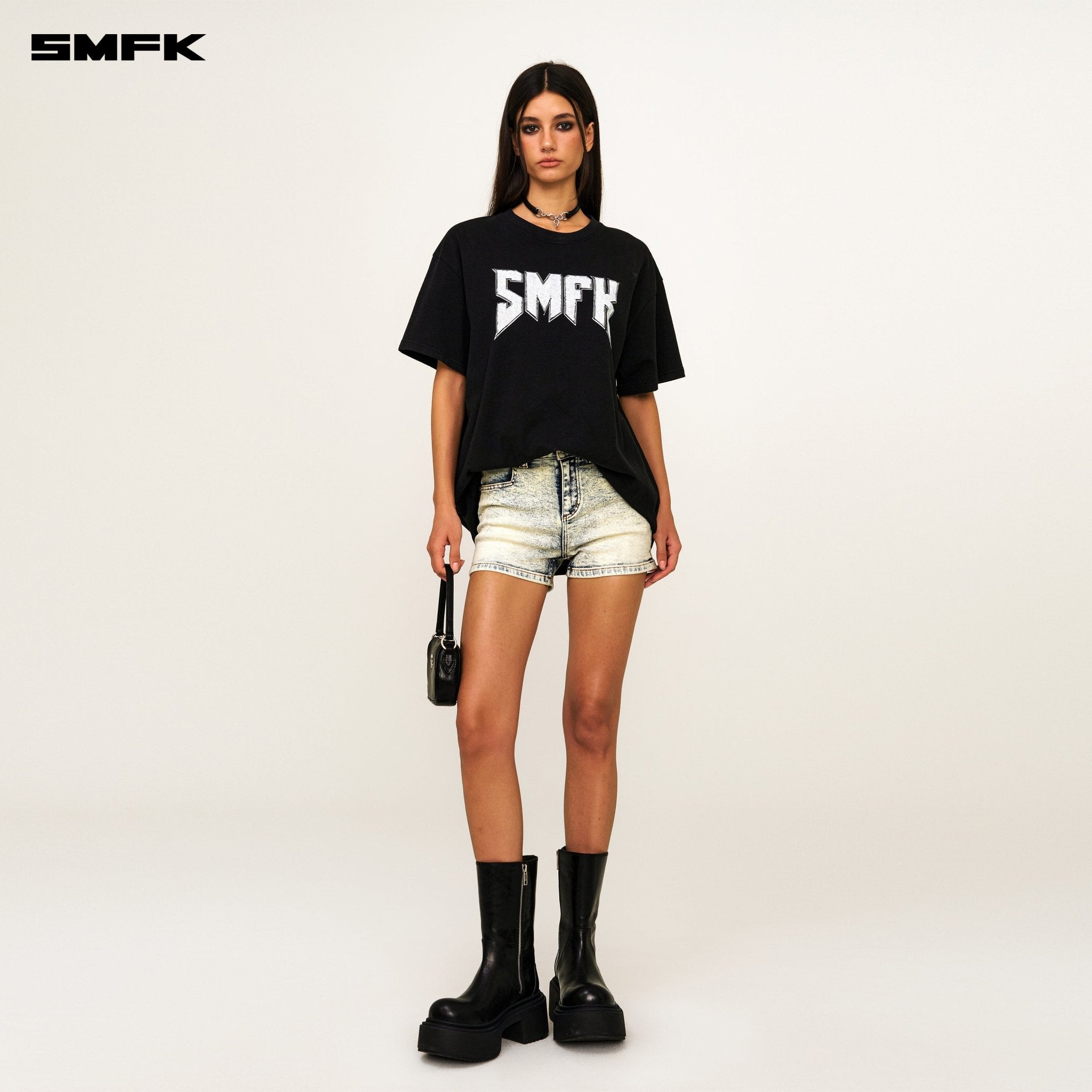 SMFK Compass Dancer Classic Denim Shorts In White | MADAX