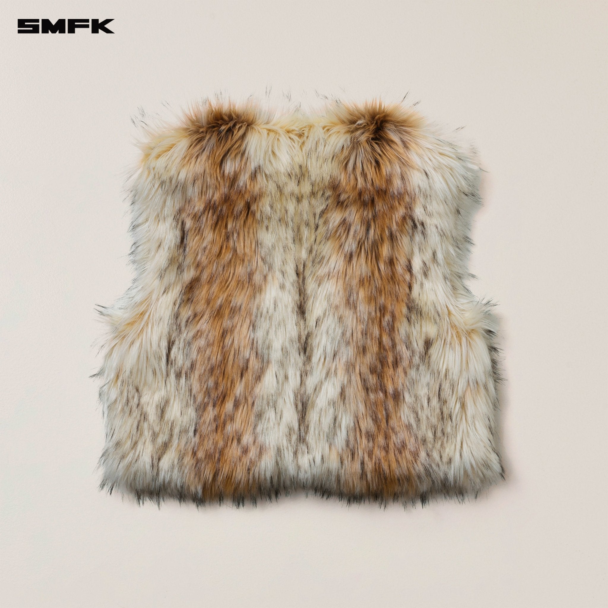 SMFK Compass Grassland Woolly Huge Tank In Arctic Wolf White | MADAX
