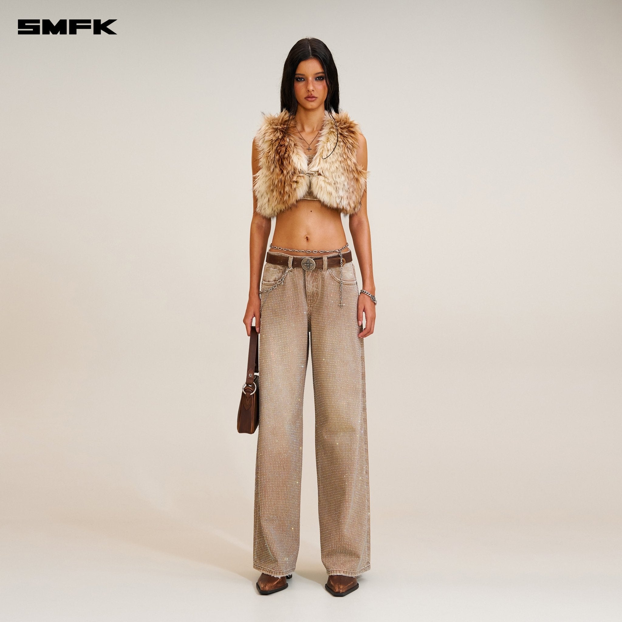 SMFK Compass Grassland Woolly Short Tank In Arctic Wolf White | MADAX