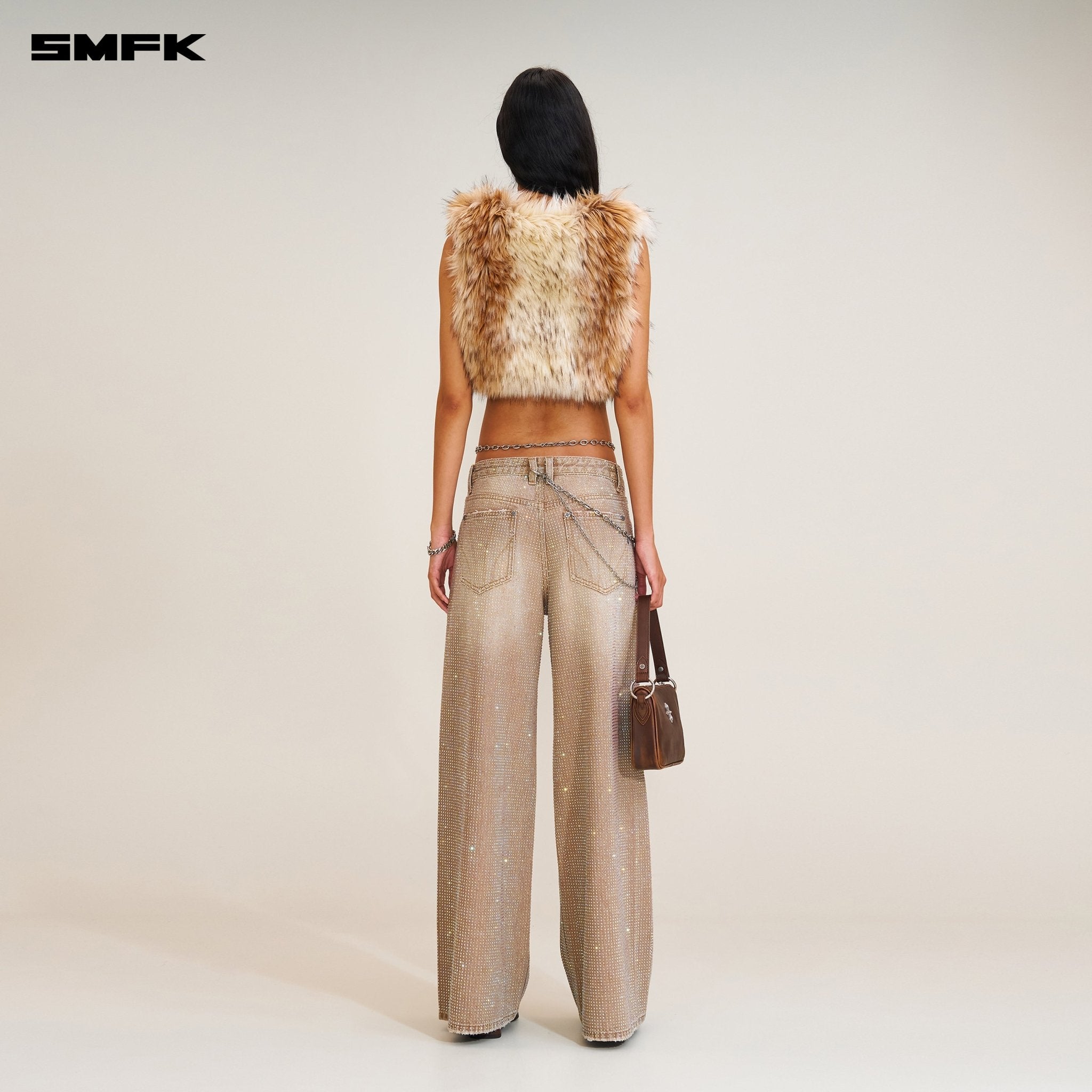 SMFK Compass Grassland Woolly Short Tank In Arctic Wolf White | MADAX