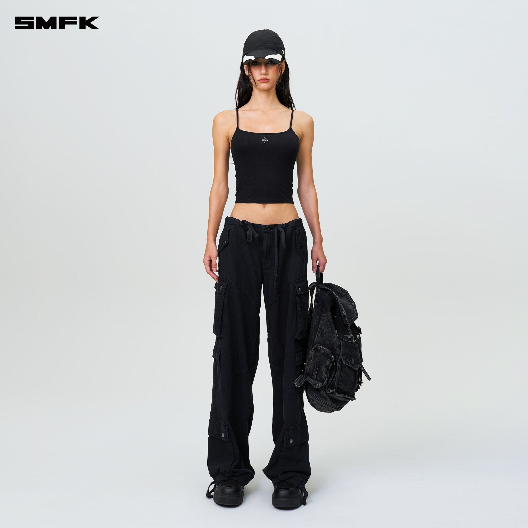 SMFK Compass Hug Extra - Long Sports Strap Top Black | MADAX